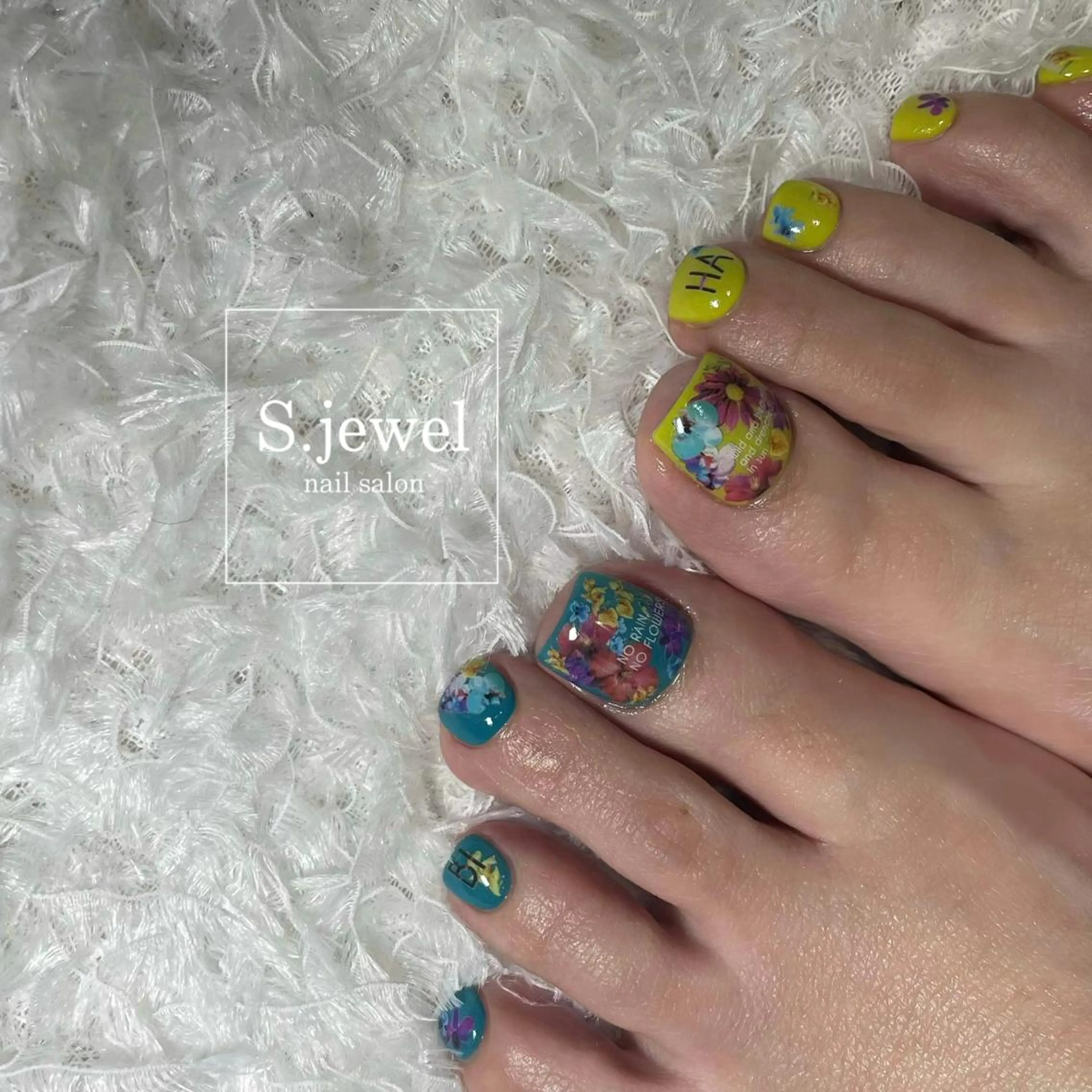 ネイル S♡JEWEL所属・S. JEWELのネイルデザイン