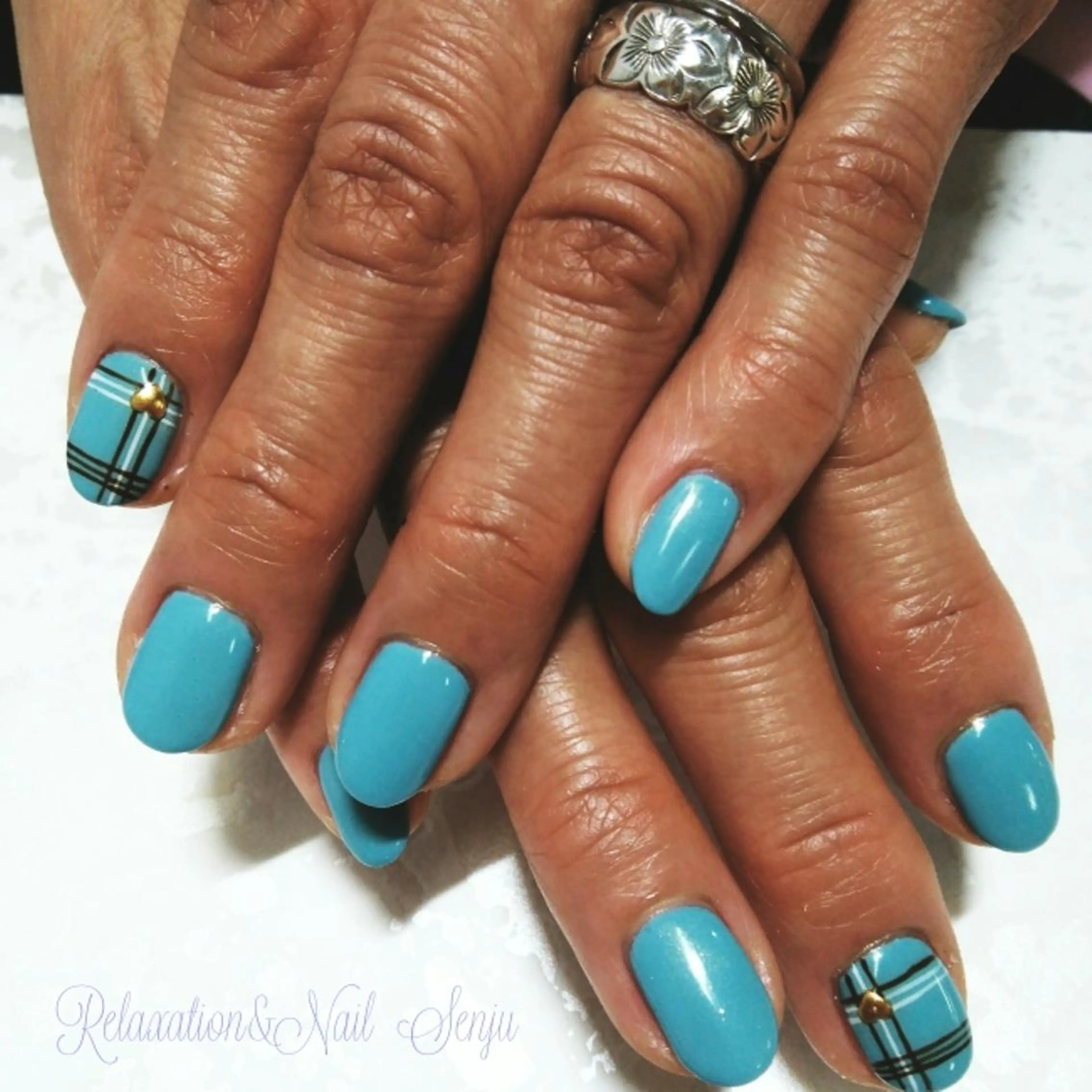 ネイル ブルー ハンドネイル リラクゼーション＆ネイル仙殊~センジュ~所属・senju 　のネイルデザイン