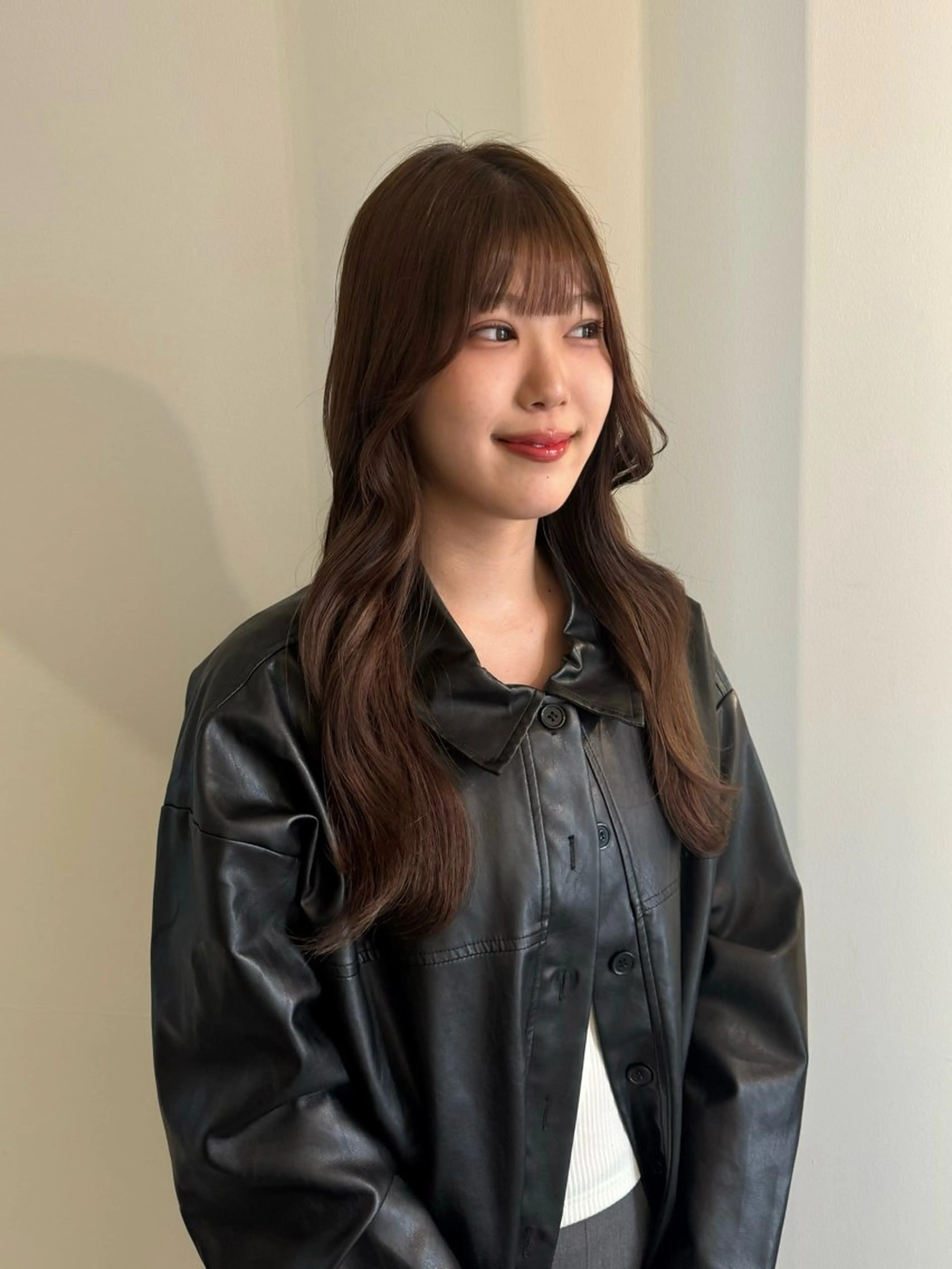 ロング カラー 内沼 恵留菜のヘアスタイル