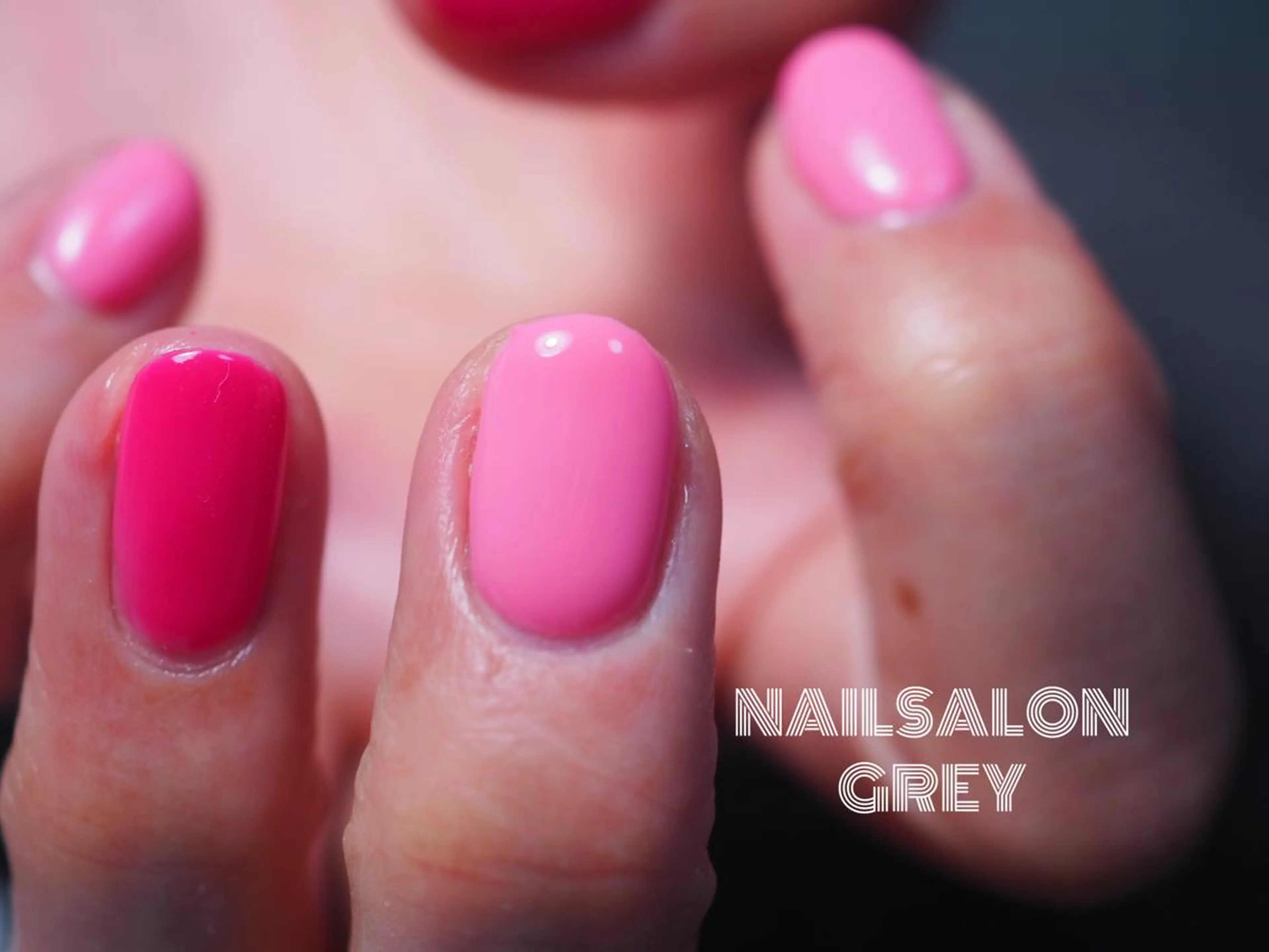 ネイル ピンク 【GREY】 TAIRAのネイルデザイン