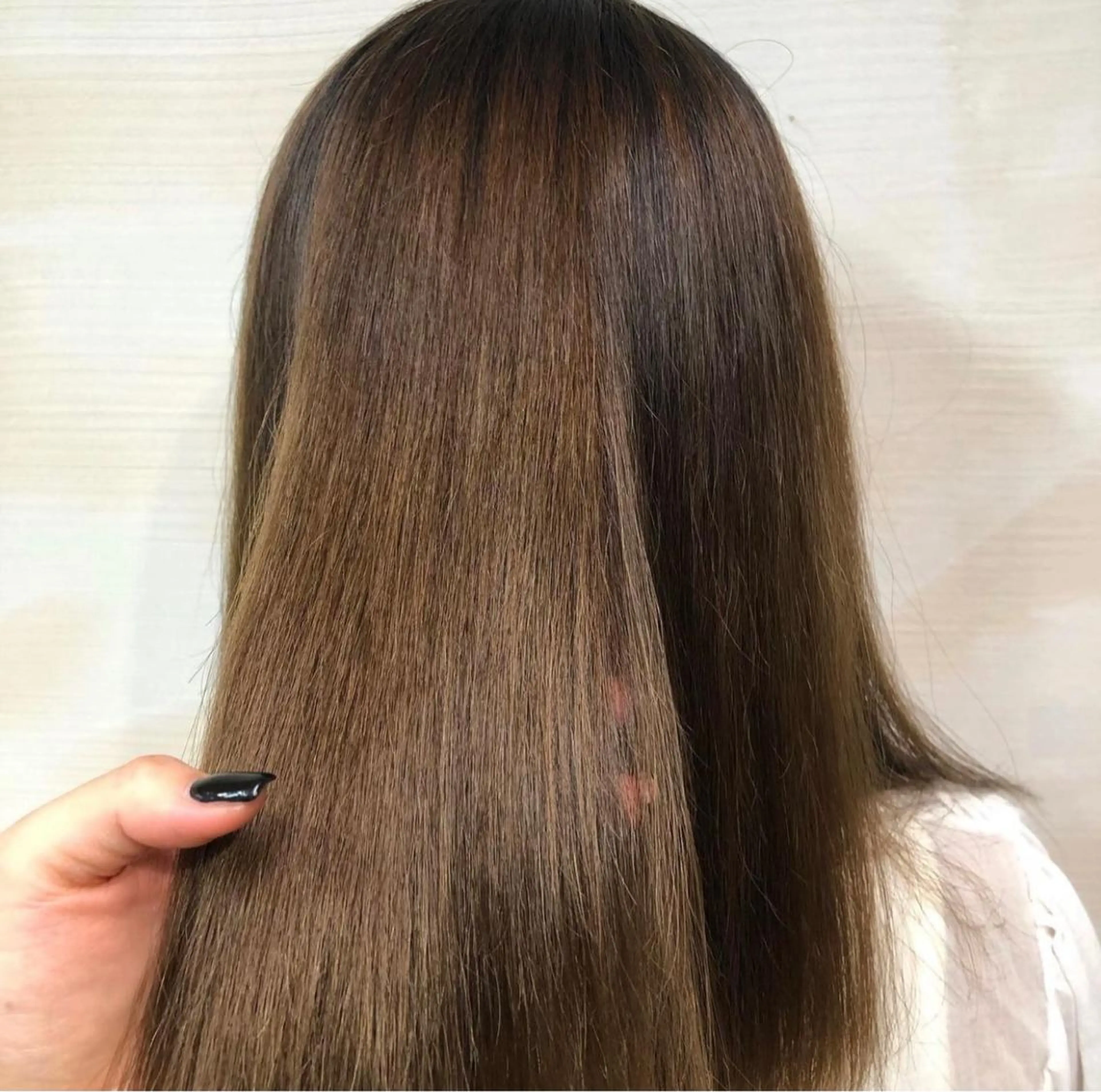 ミディアム カラー ベージュカラー トリートメント ヘアカラー トリートメント MEI💫銀座 エクステ/艶カラーのヘアスタイル