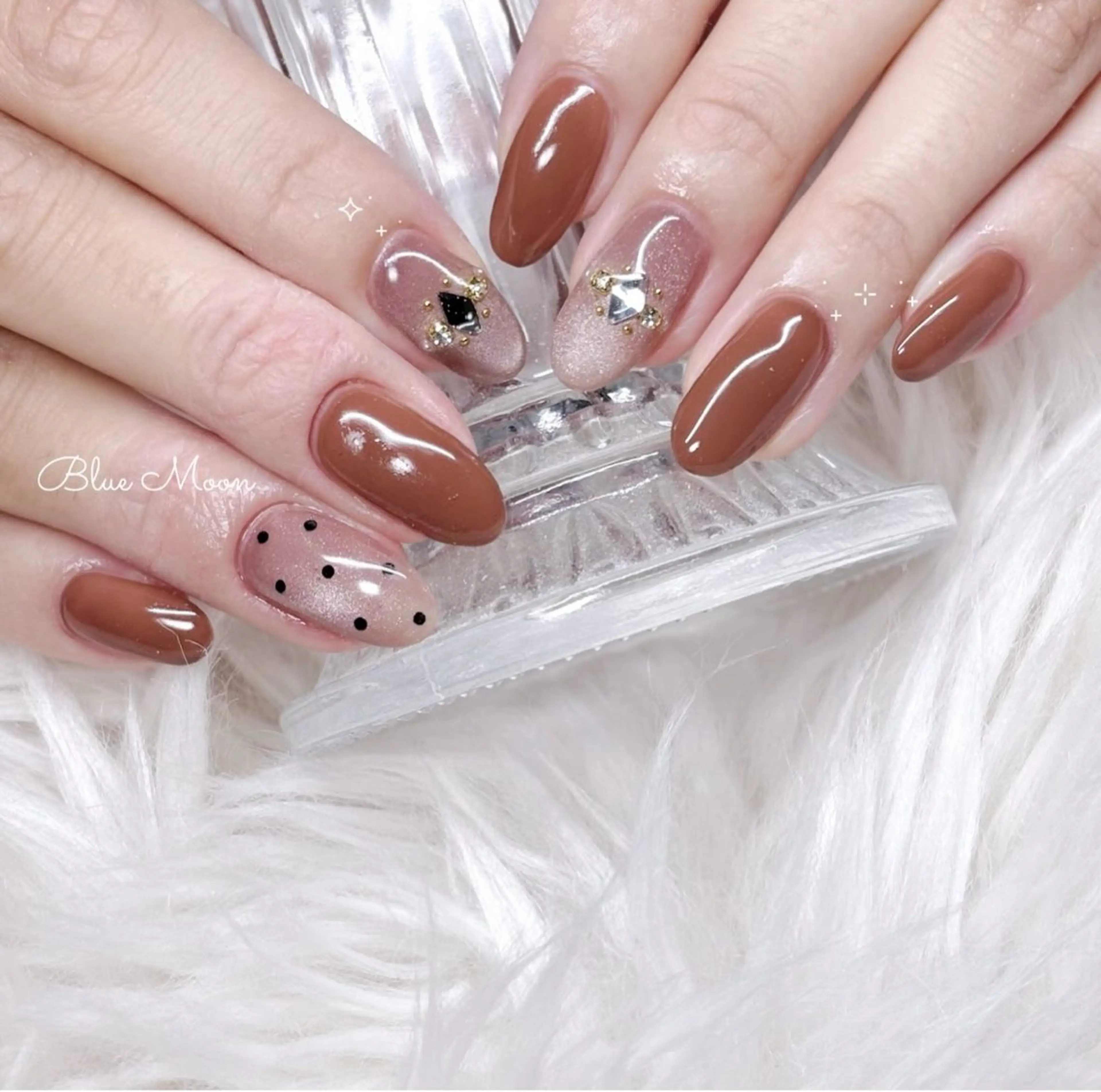 ネイル ハンドネイル フットネイル ハンドケア nail salon Blue Moonのネイルデザイン