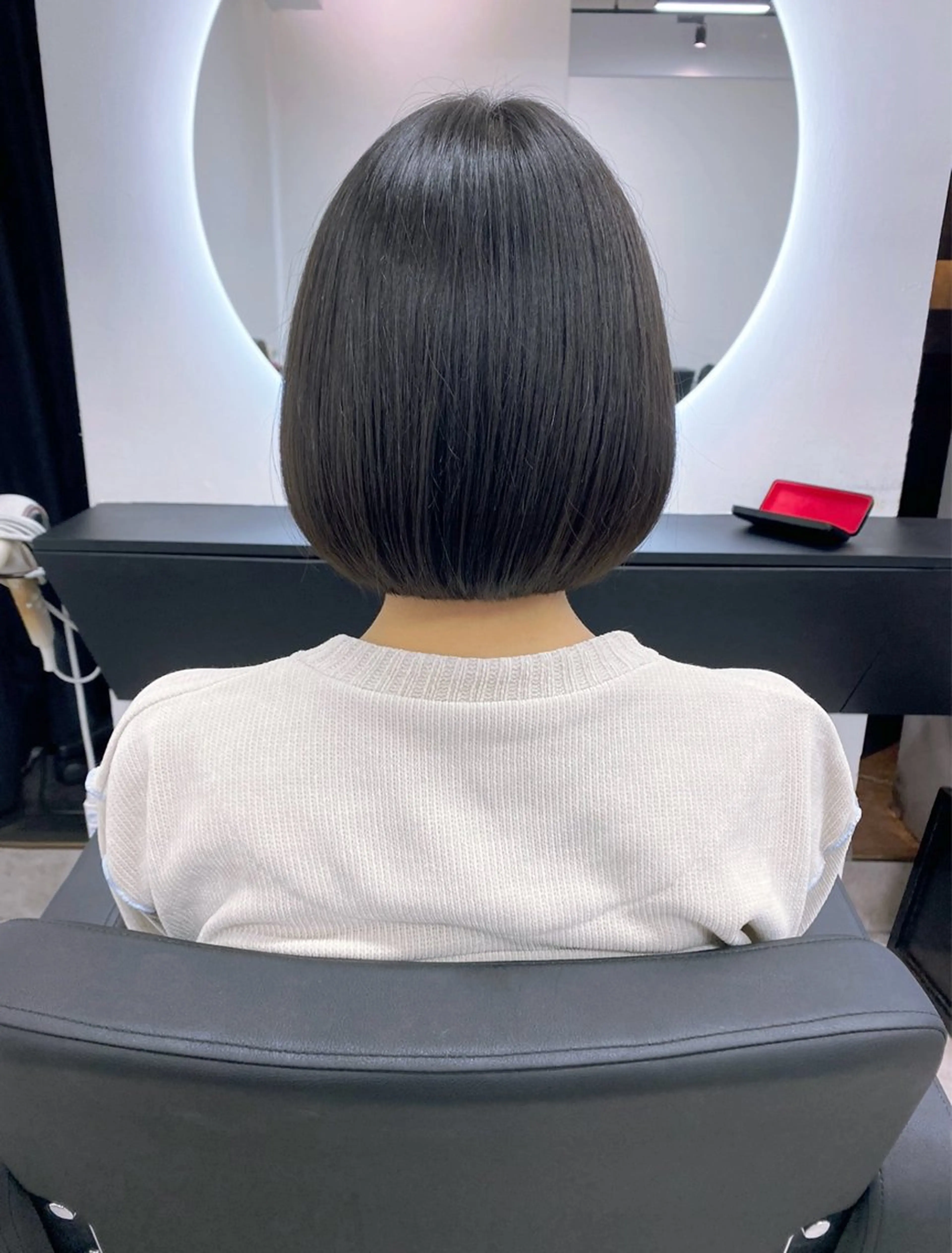 ショート 友田 千栄のヘアスタイル