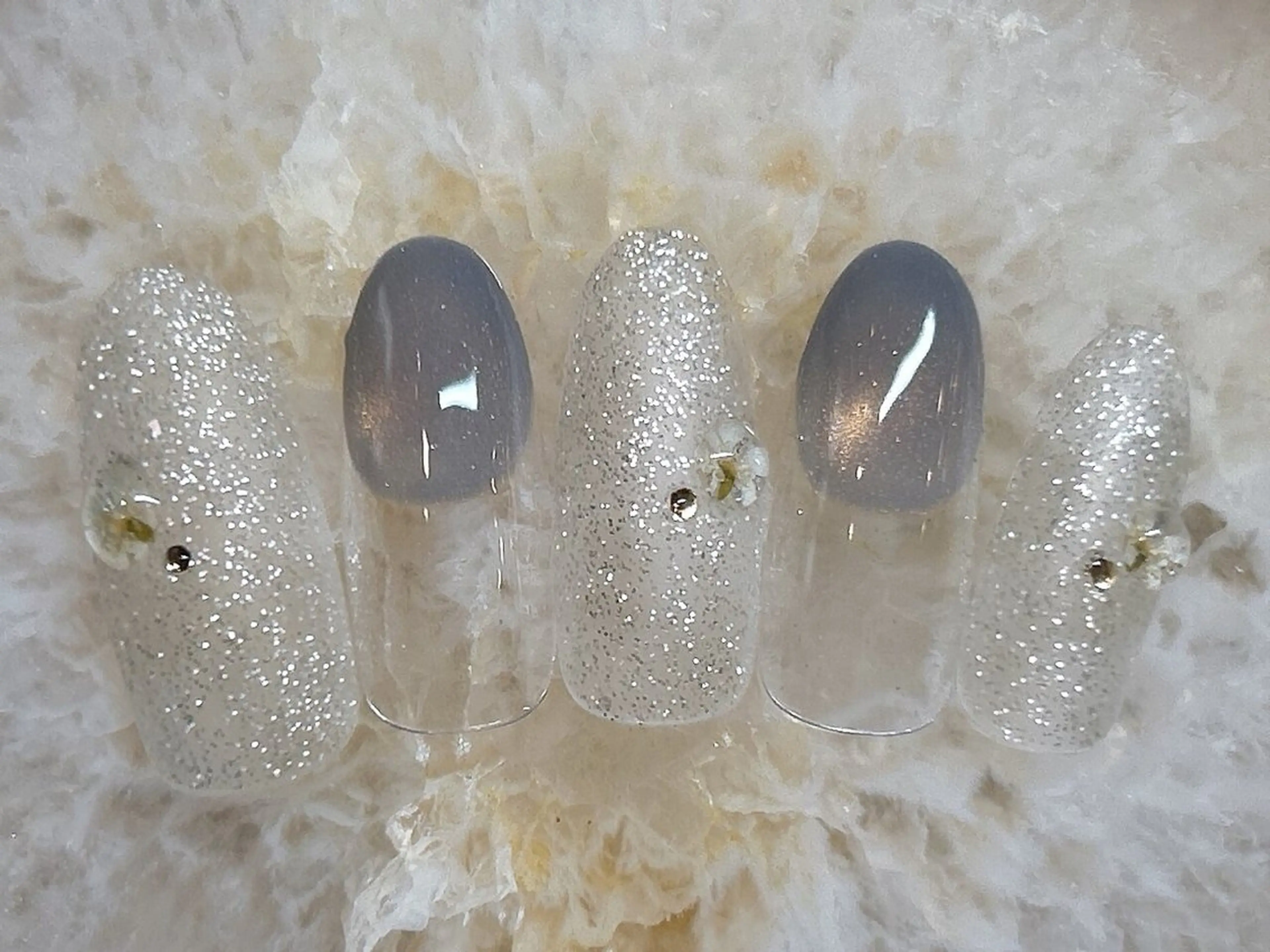 ネイル シンプルネイル aimer tomomiのネイルデザイン