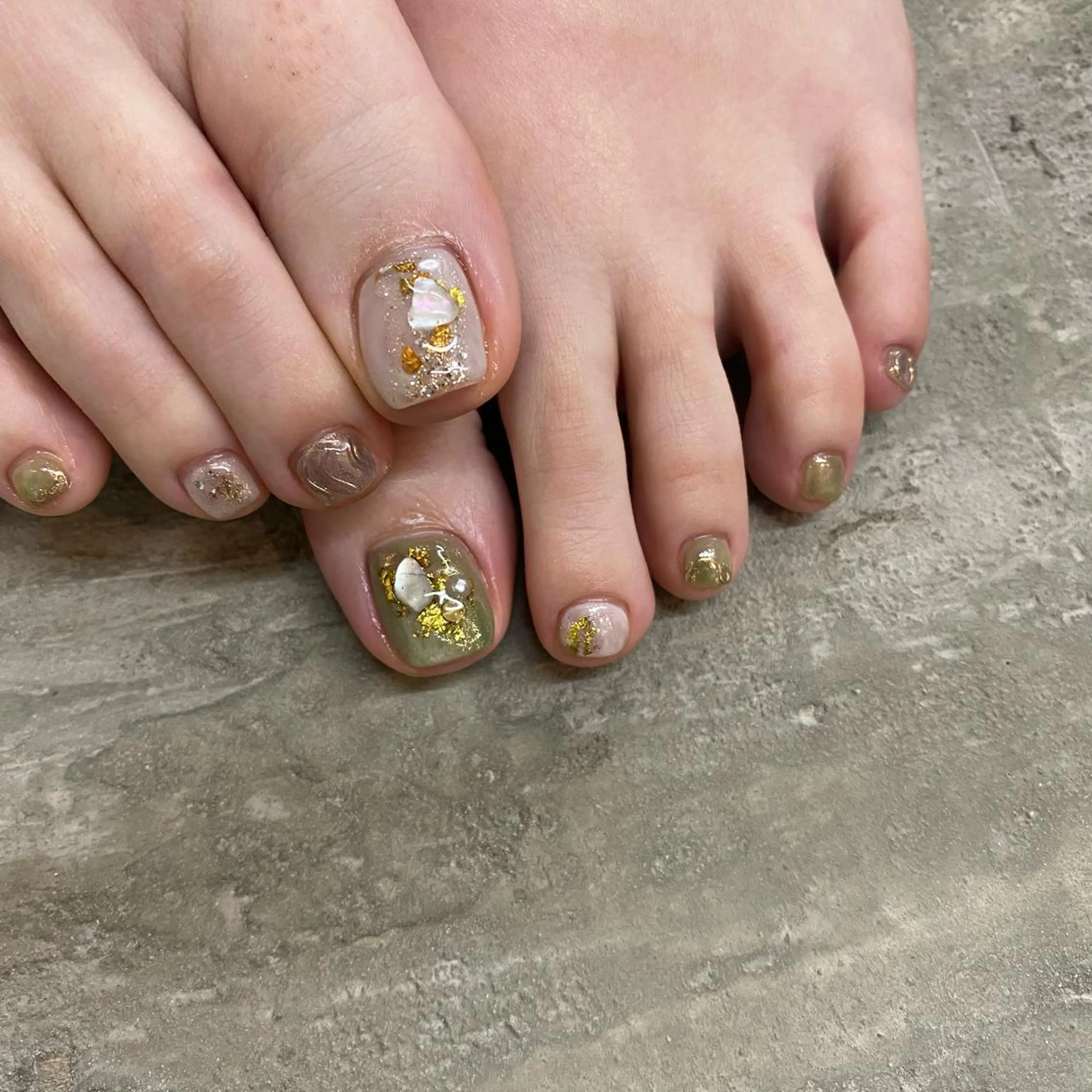 ネイル フットネイル ハンドネイル nable.所属・栗林 実莉のネイルデザイン