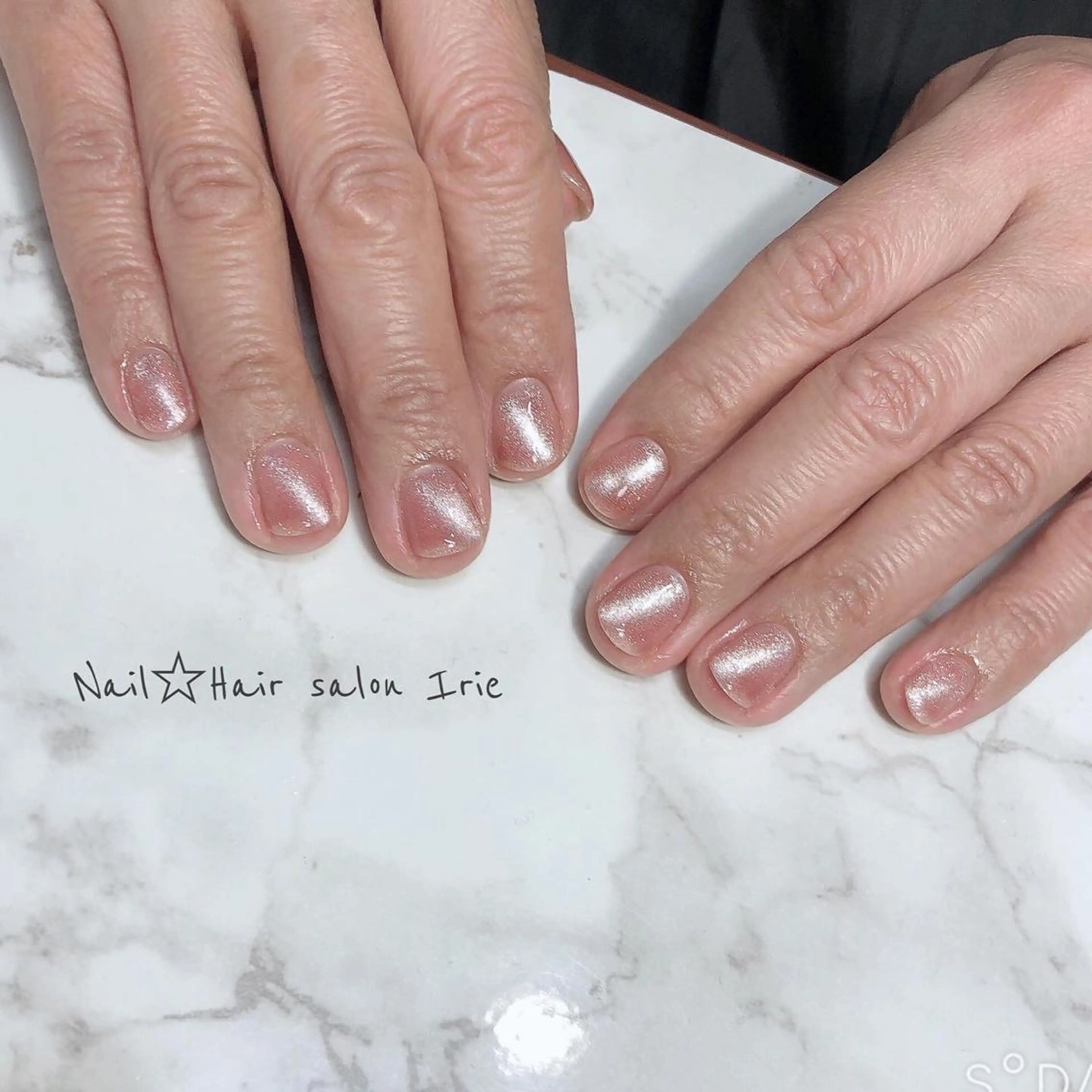 ネイル ハンドネイル ハンドケア Hair salon Irie所属・與儀 知佳のネイルデザイン