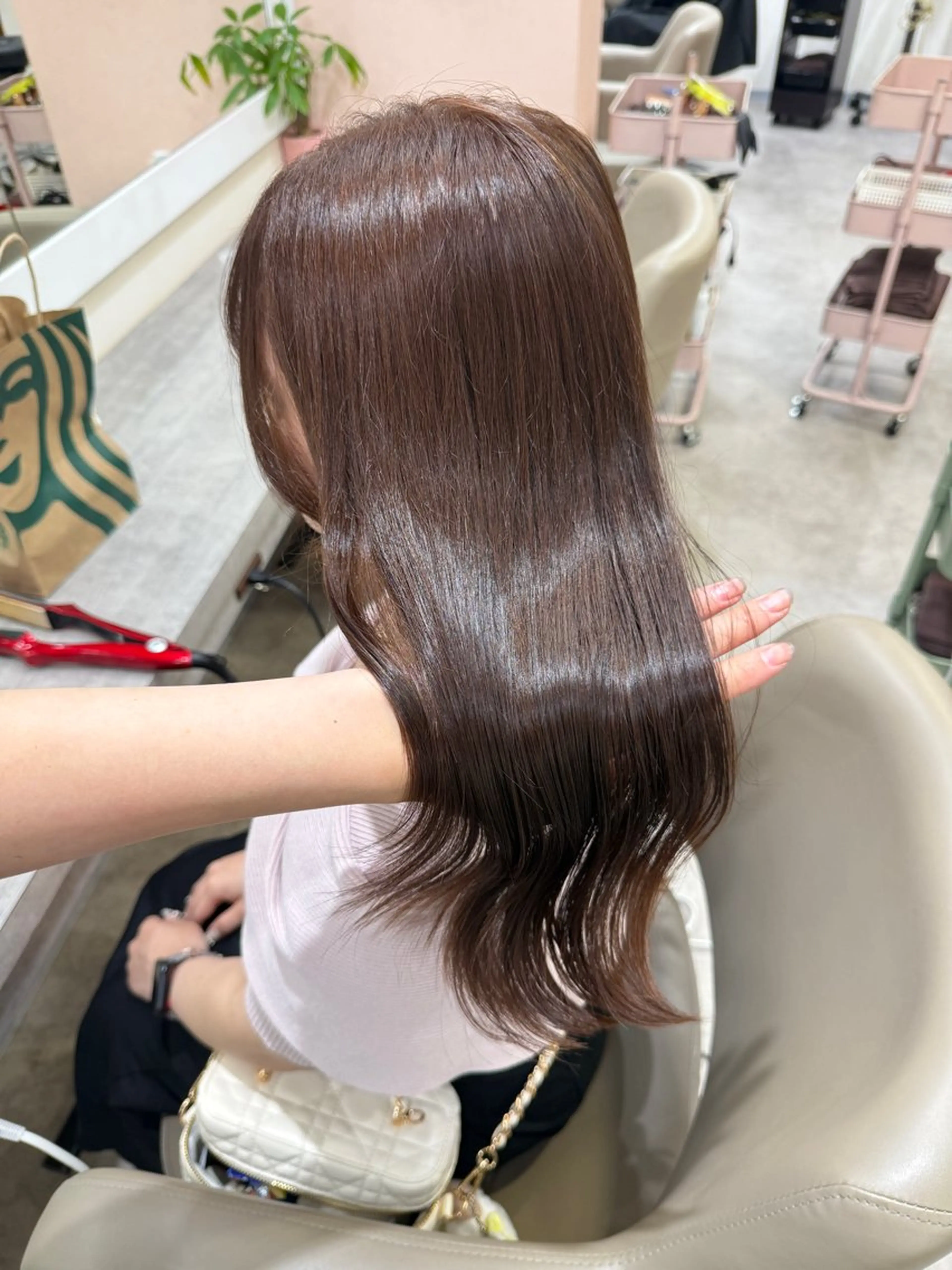 ロング カラー ヘアアレンジ 透明感カラー ももかのヘアスタイル