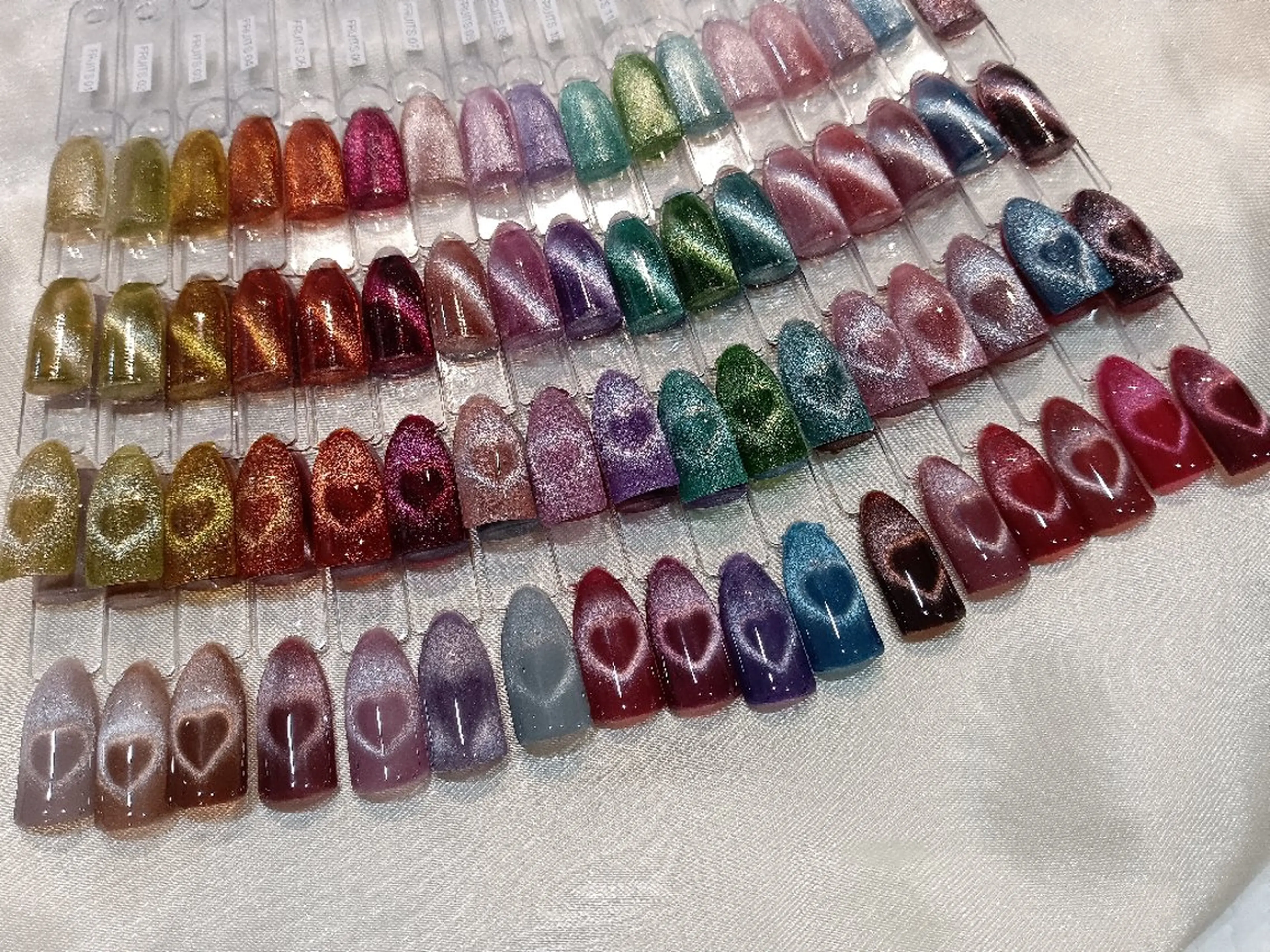 ネイル ハート マグネットネイル Coco Girlsのネイルデザイン