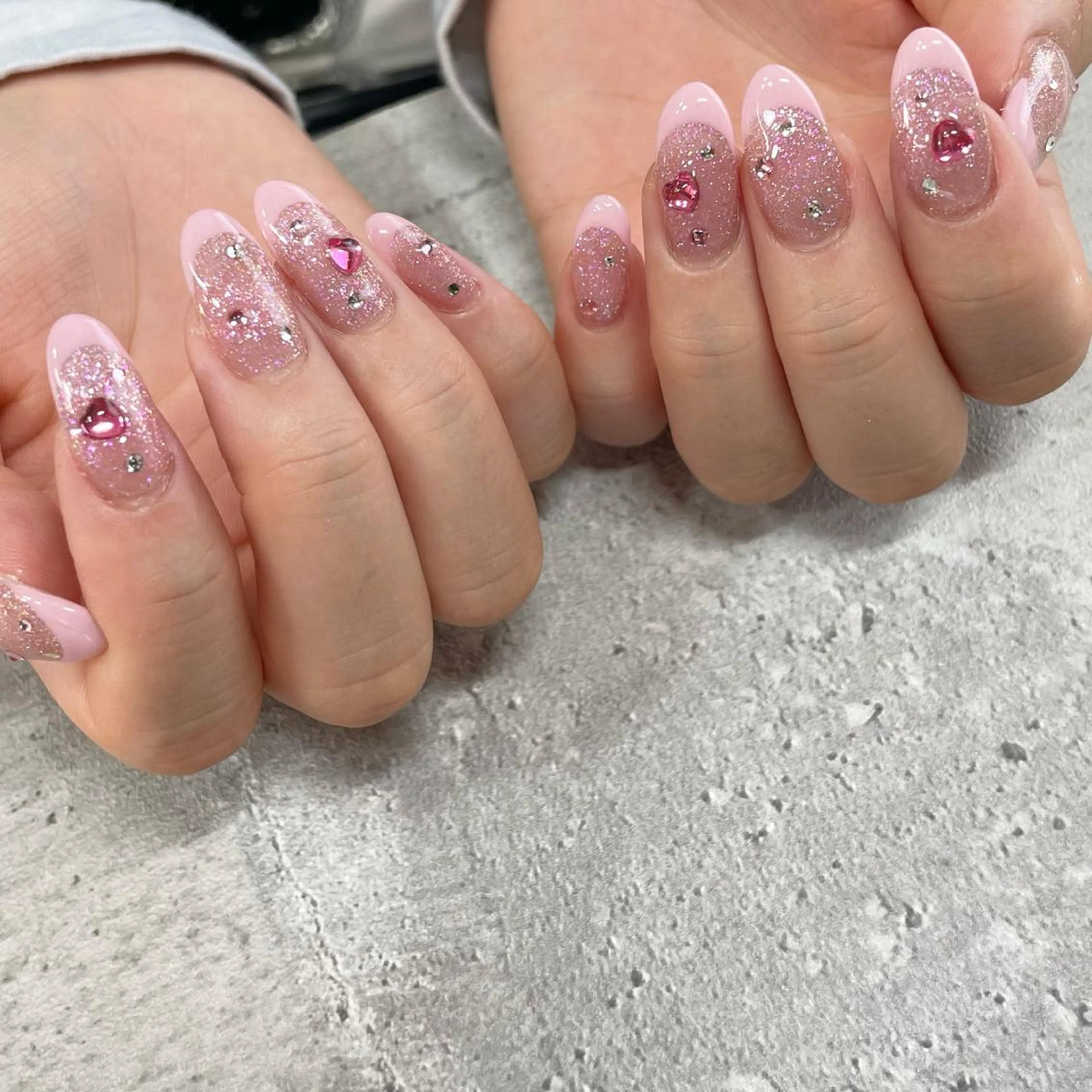 ネイル ジェルネイル 東 千夏のネイルデザイン