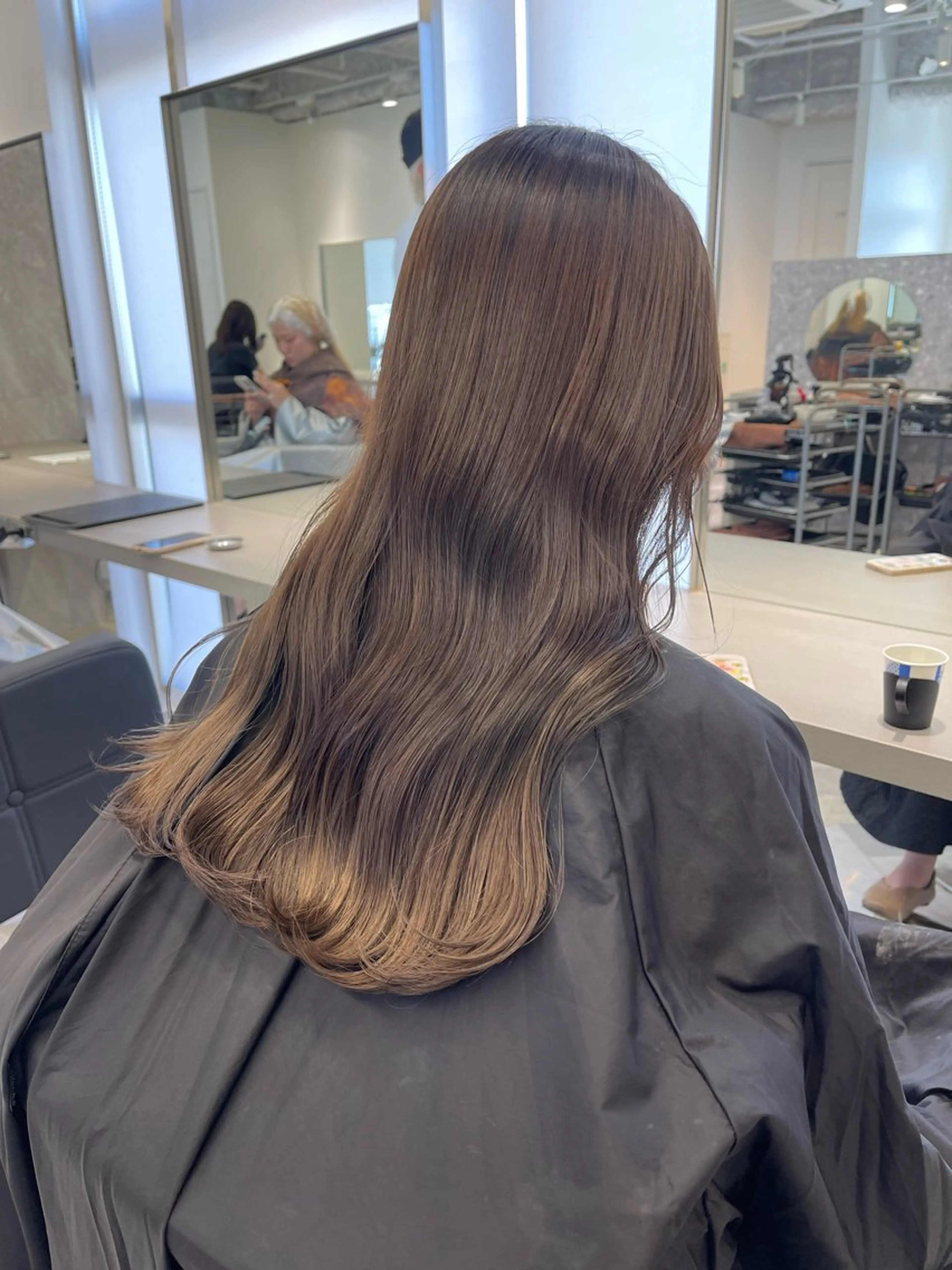 ロング カット ヘアカラー 店長　MANAMI ／ブリーチ／骨格ボブのヘアスタイル