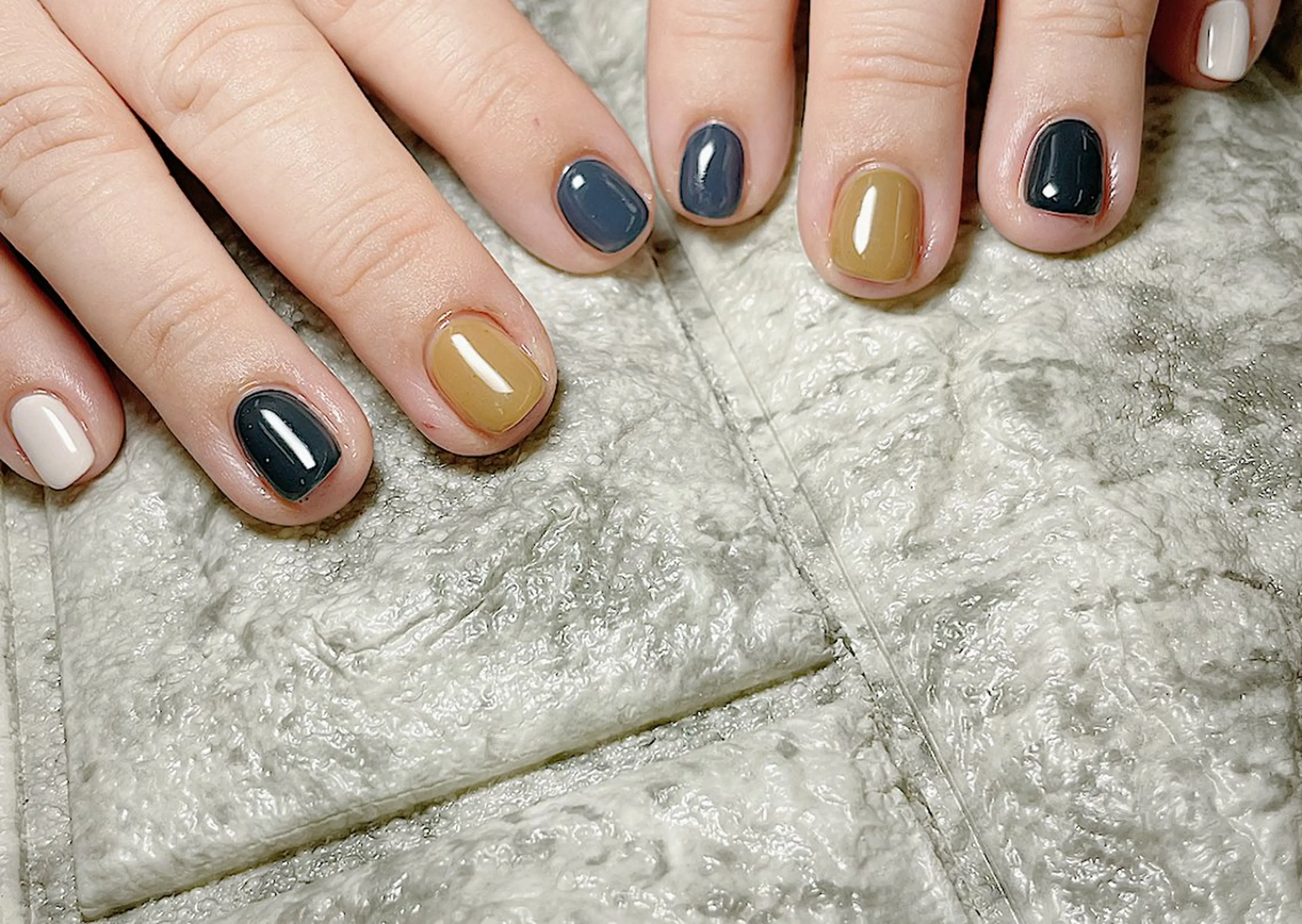ネイル シンプルネイル mua nail mikiのネイルデザイン