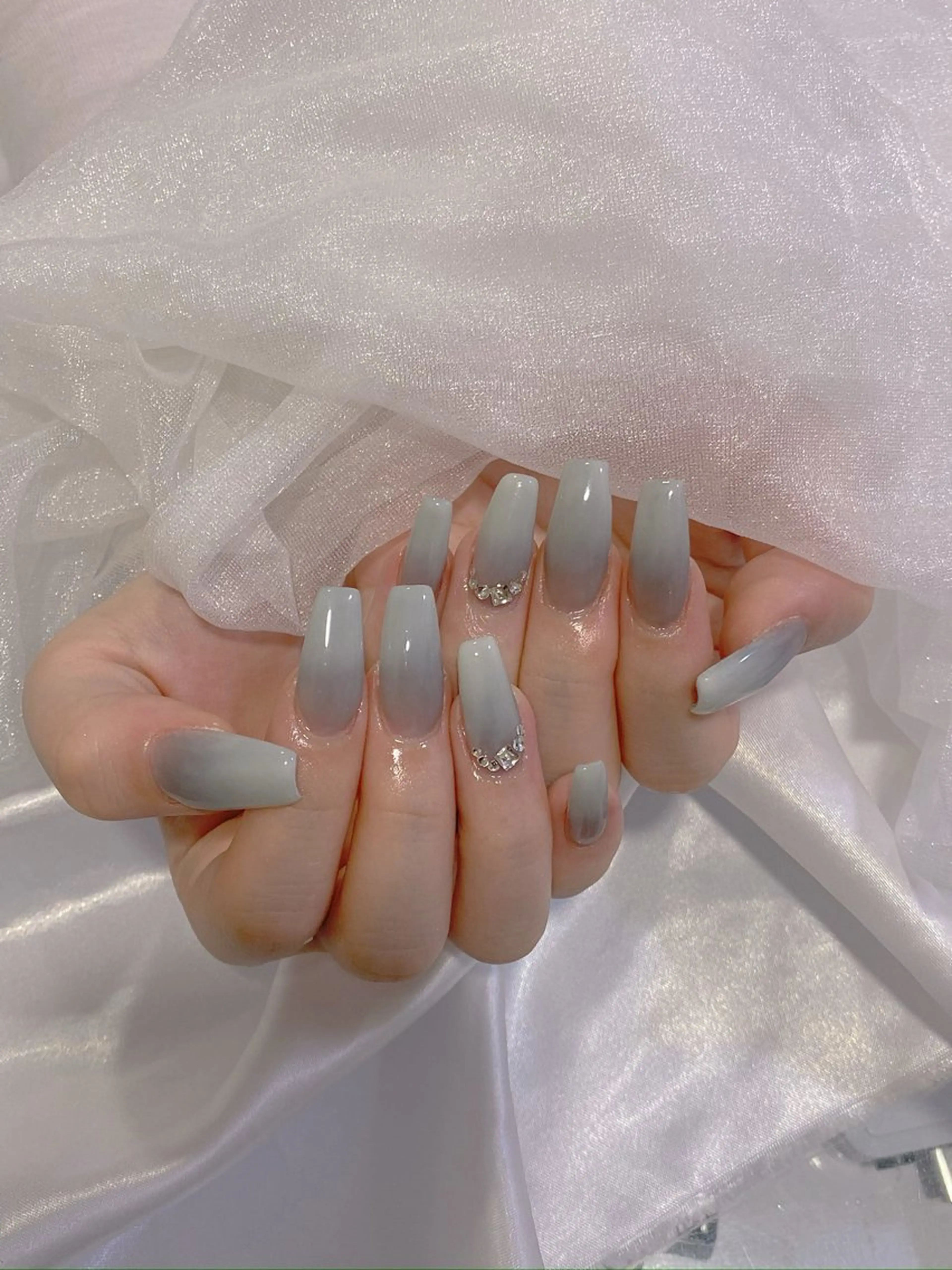 ネイル shareplus honmachi所属・Lim nail🤍 Ayaのネイルデザイン