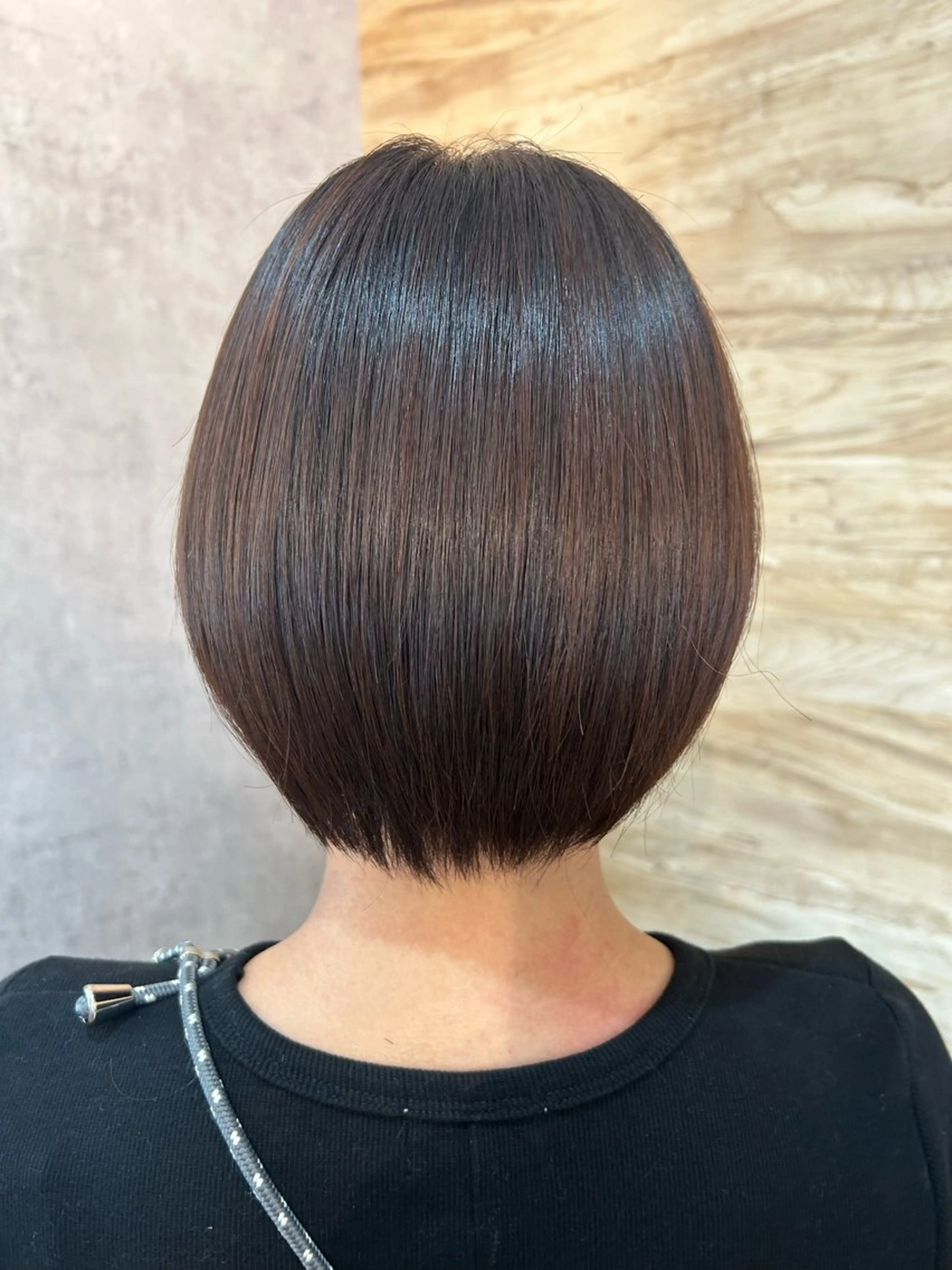 カラー 稲井 裕美のヘアスタイル