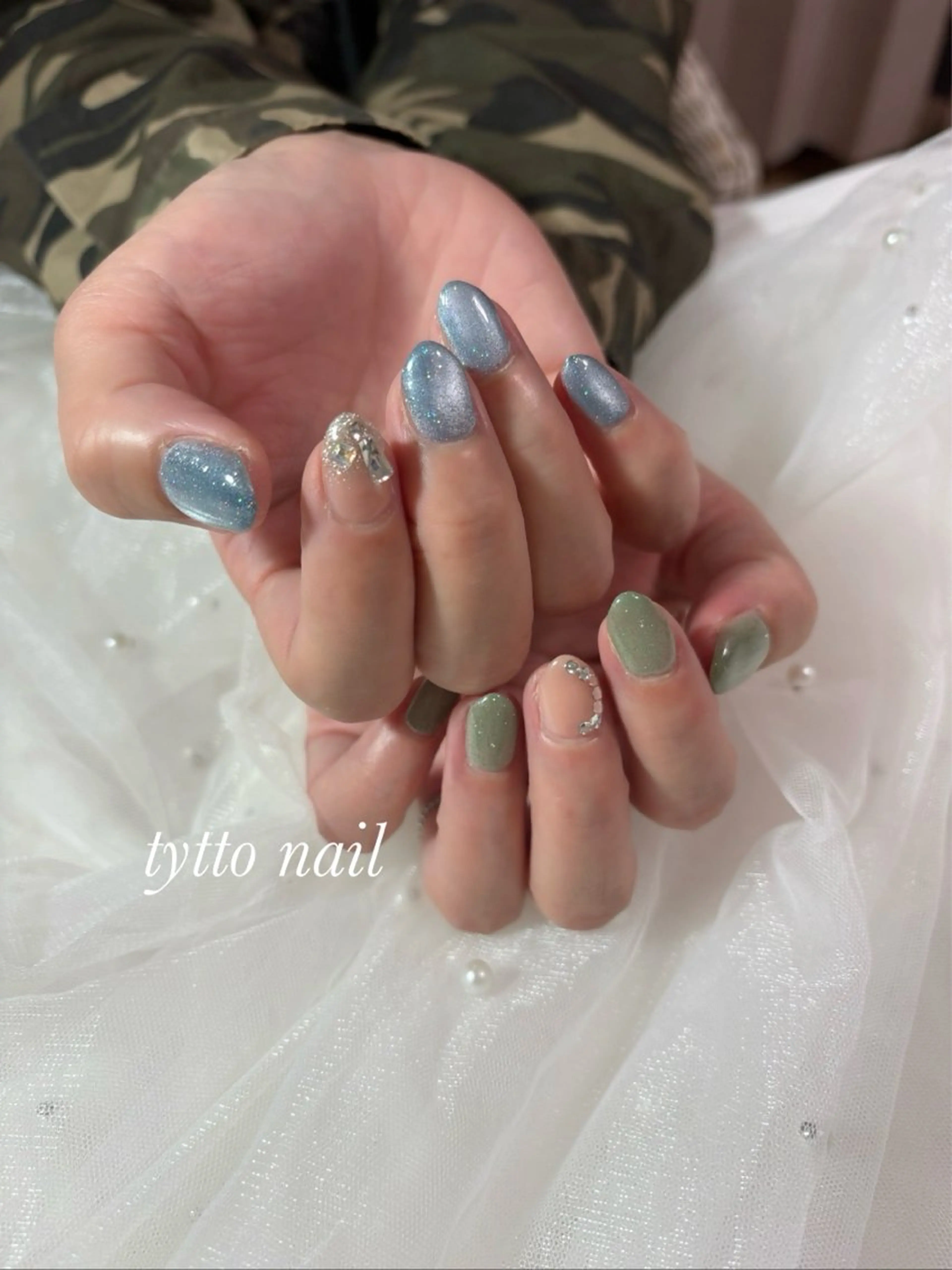 ネイル ブルー フラッシュネイル グラデーション グリーン キラキラネイル ハンドネイル tytto nail ❤︎‪‪eri‪‪のネイルデザイン