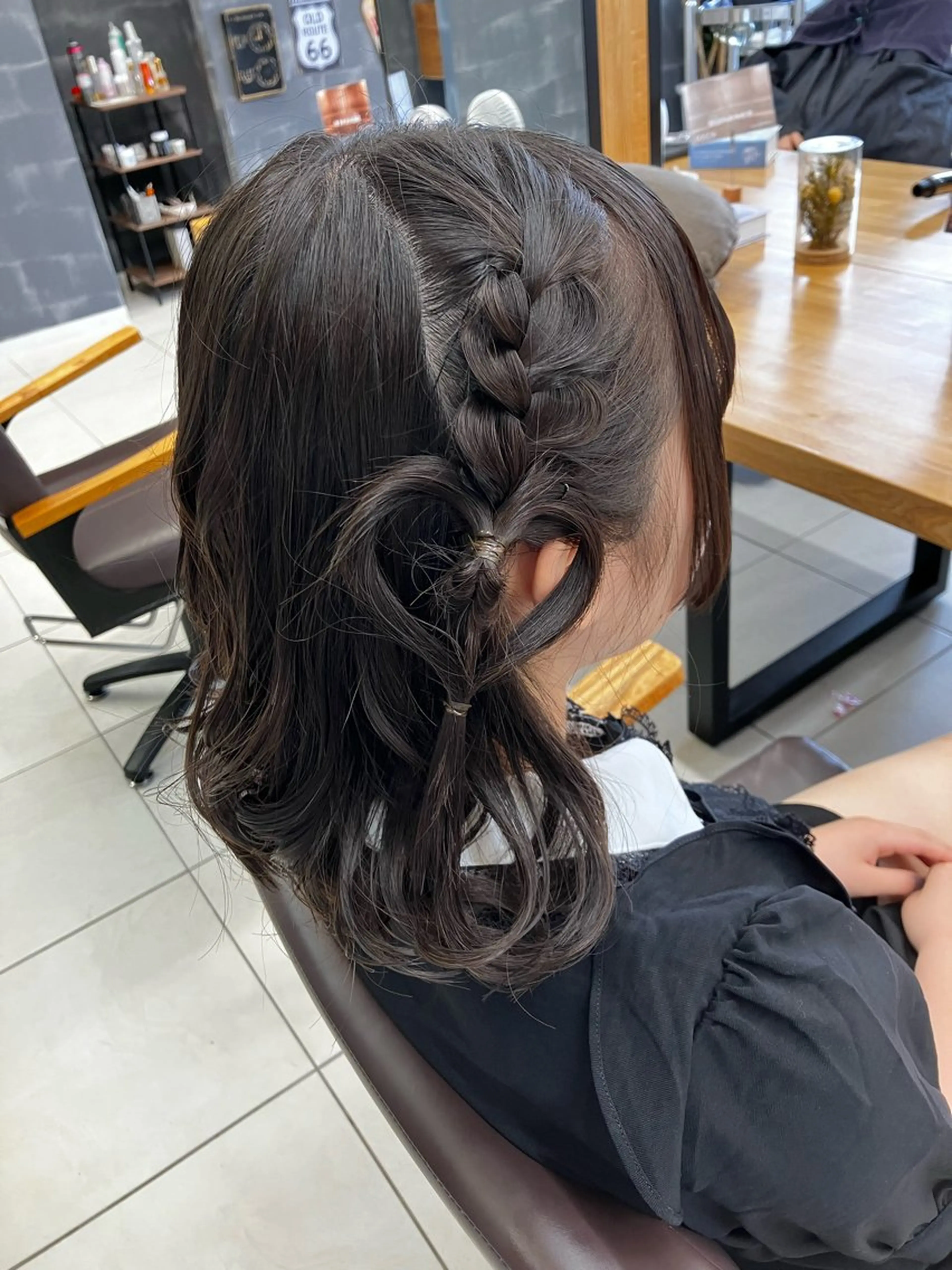 ヘアアレンジ 🦔Laulu 菅原綾乃のヘアスタイル