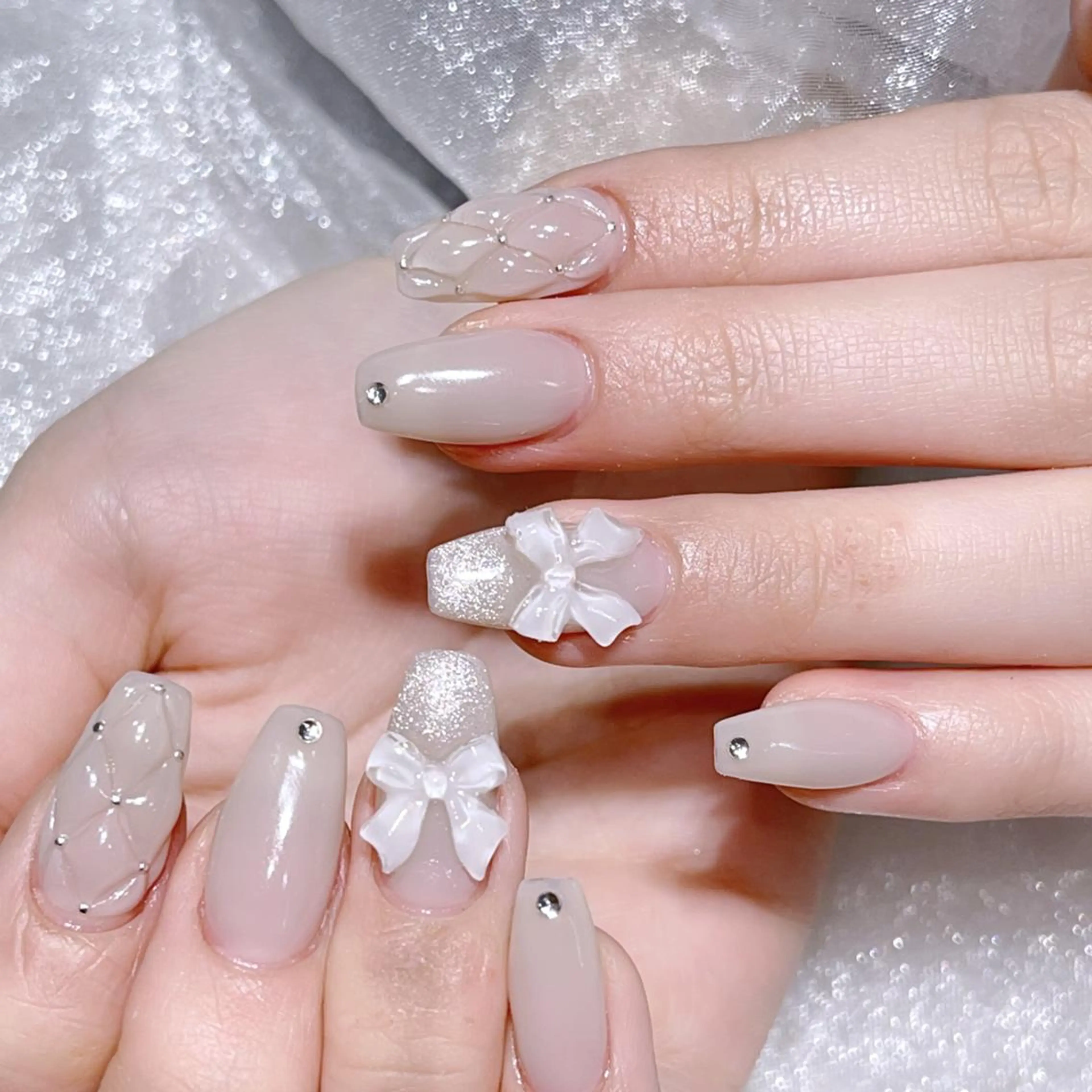 ネイル ハンドネイル Queens PUPUのネイルデザイン