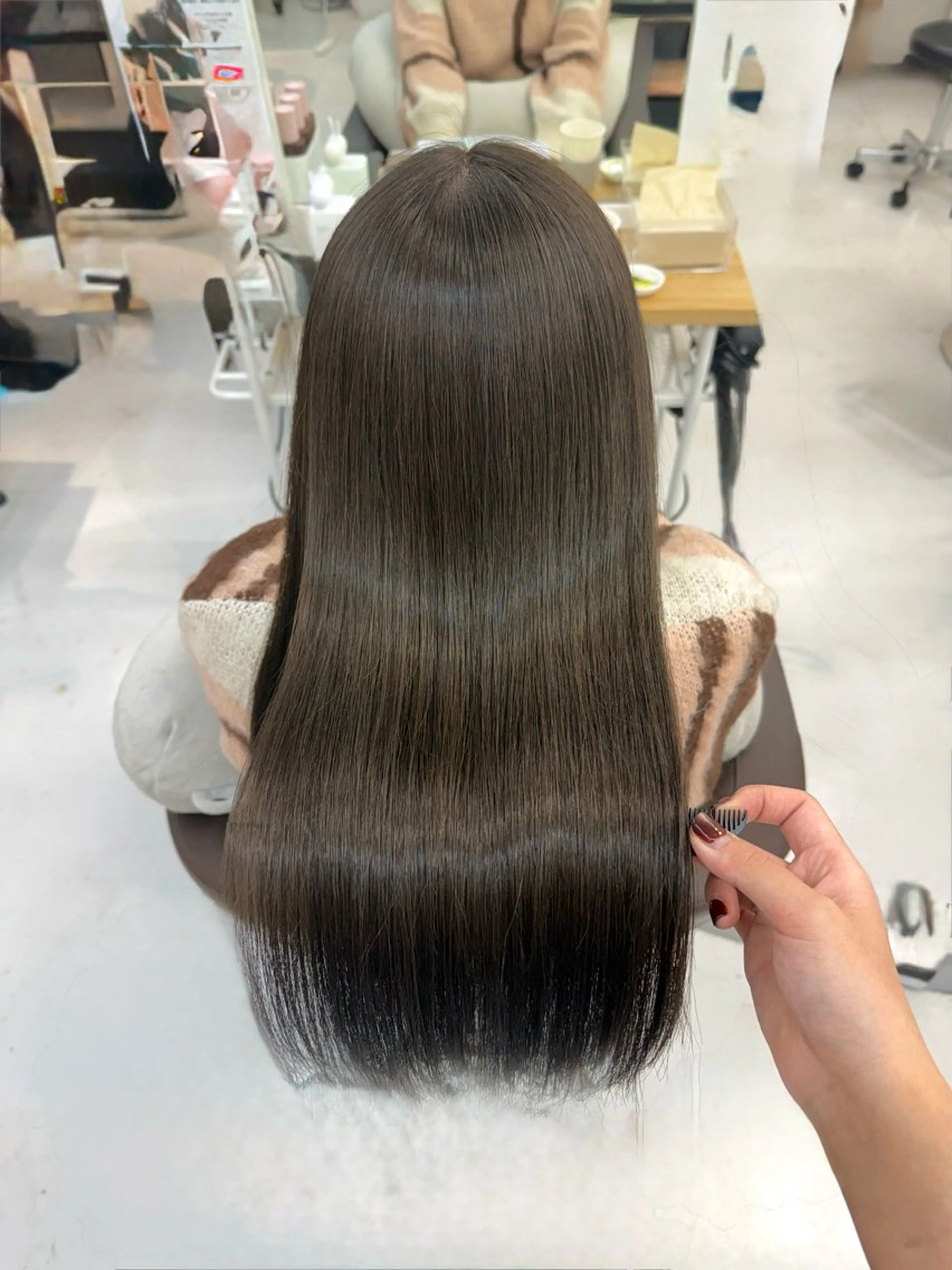 ロング 山崎結菜 🫧透明感カラーのヘアスタイル