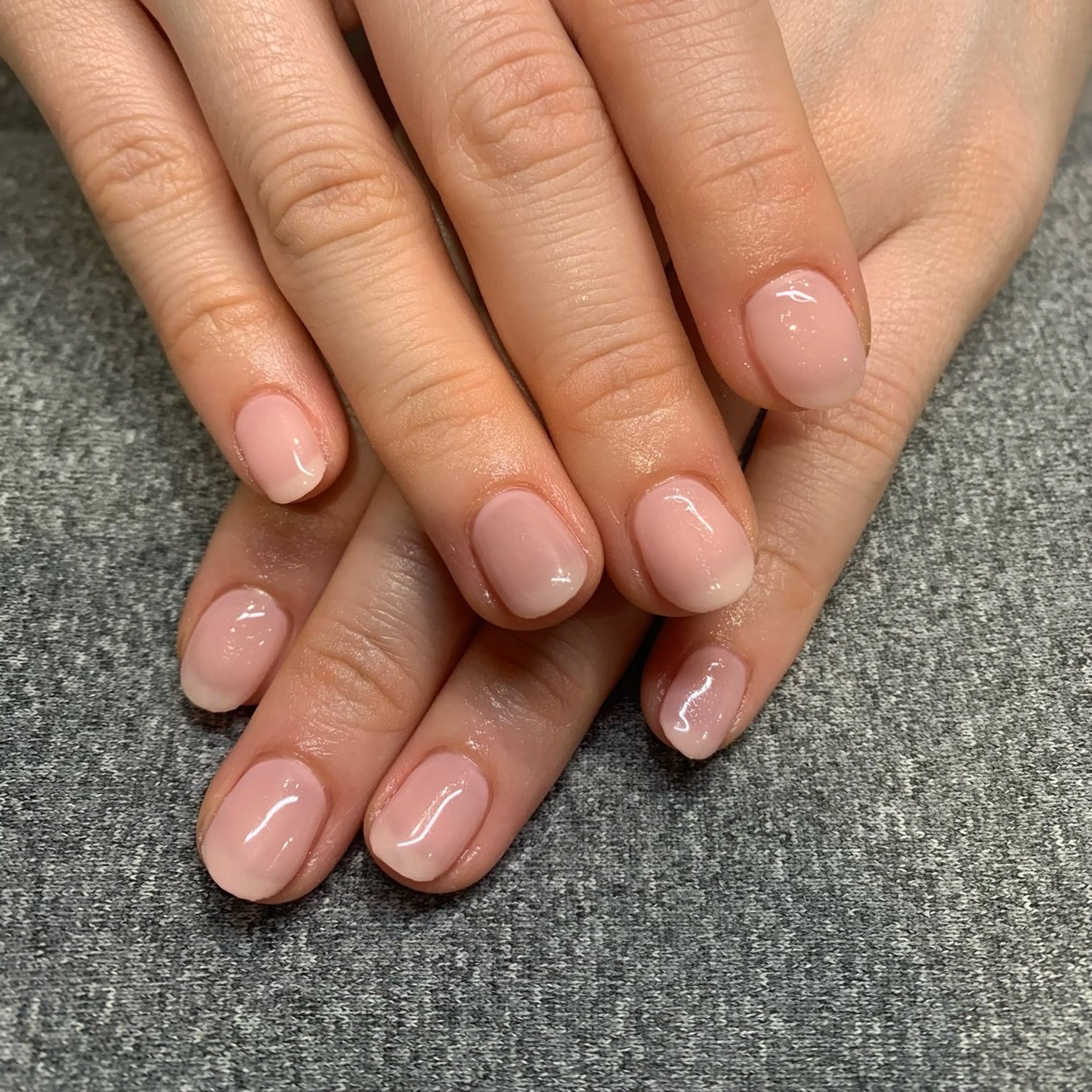 ネイル ワンカラーネイル &robe yurieのネイルデザイン