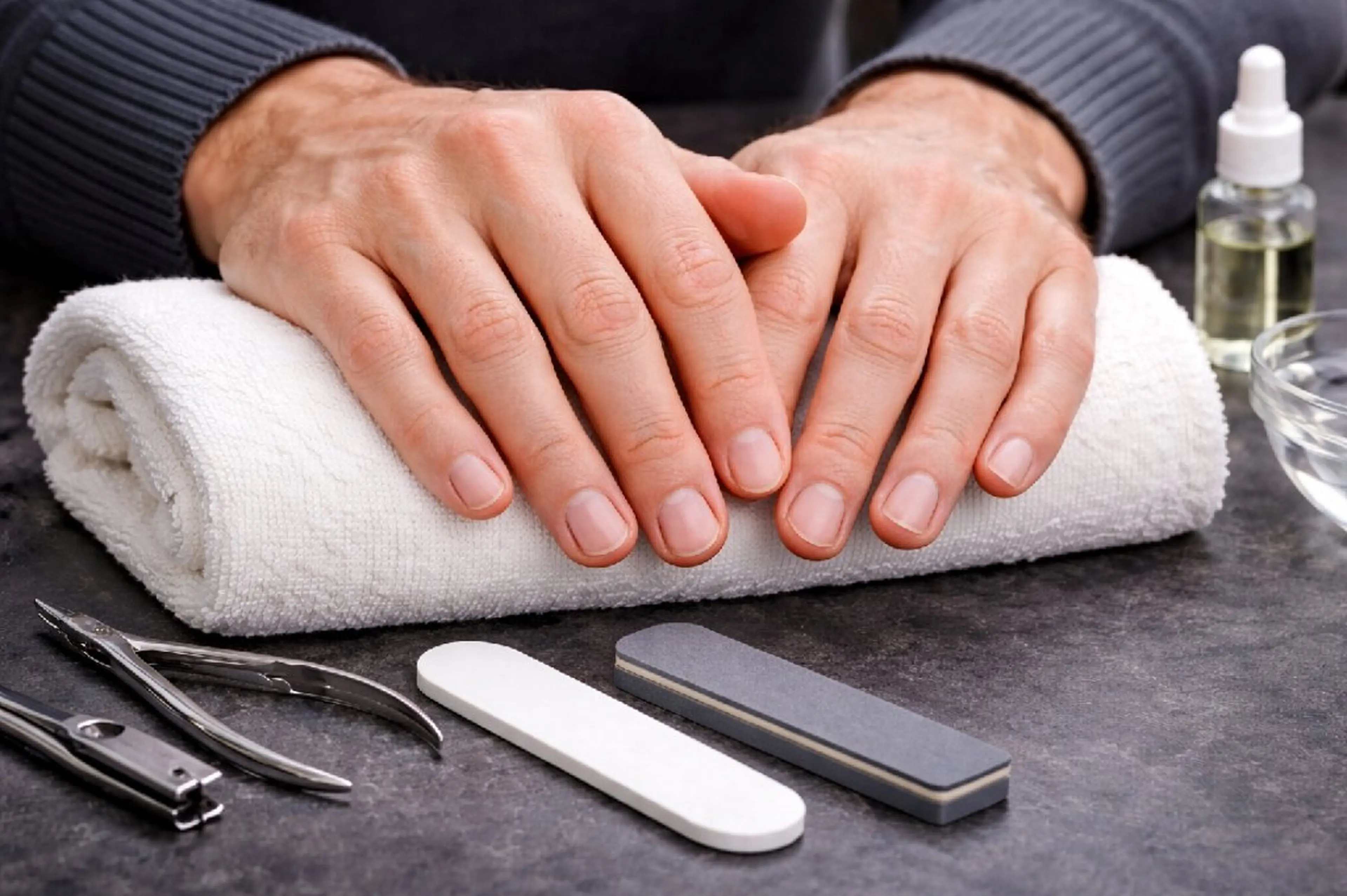 ネイル ハンドケア こもり さくらのネイルデザイン