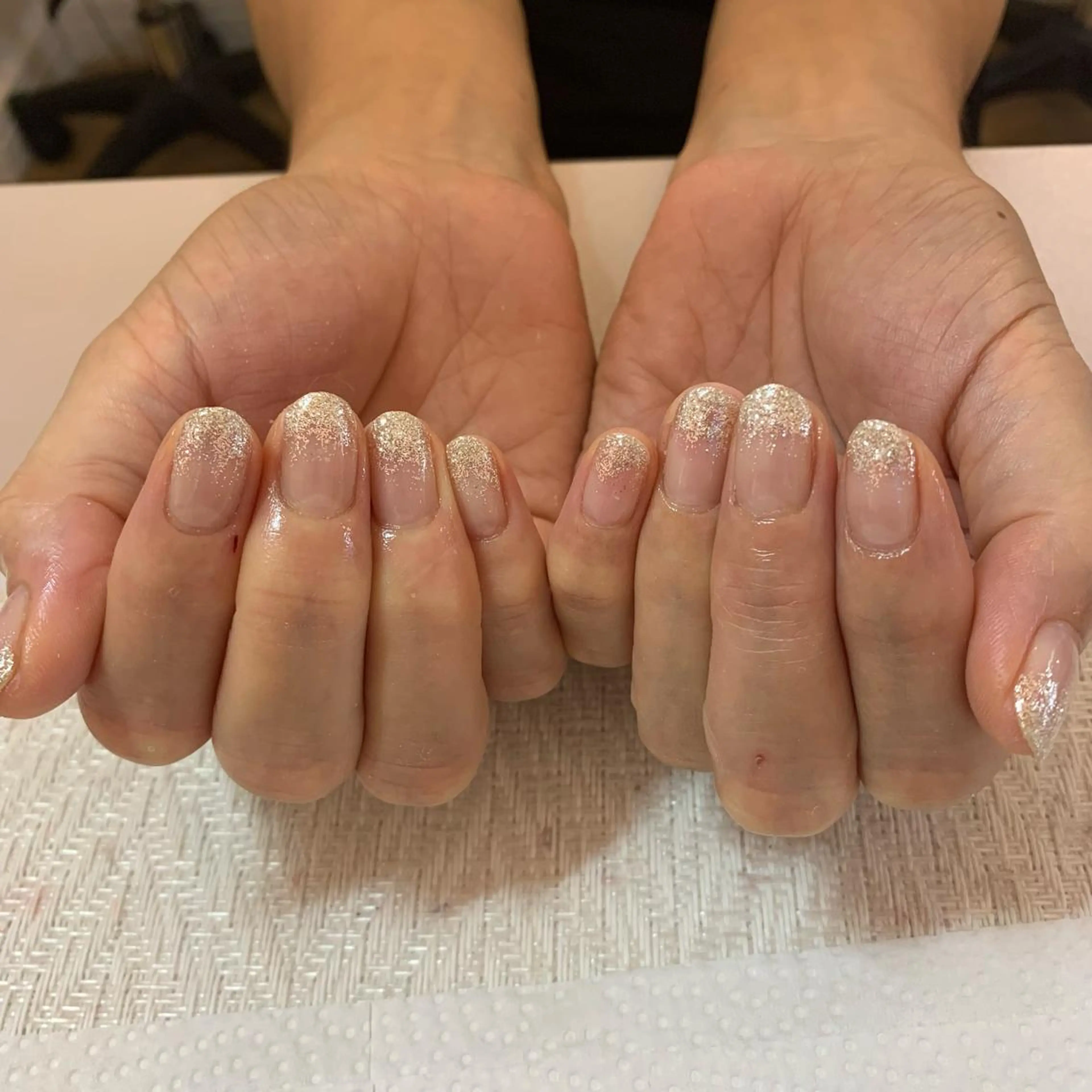 ネイル グラデーション ラメ(グリッター) ラメグラデーション まえだ かなのネイルデザイン