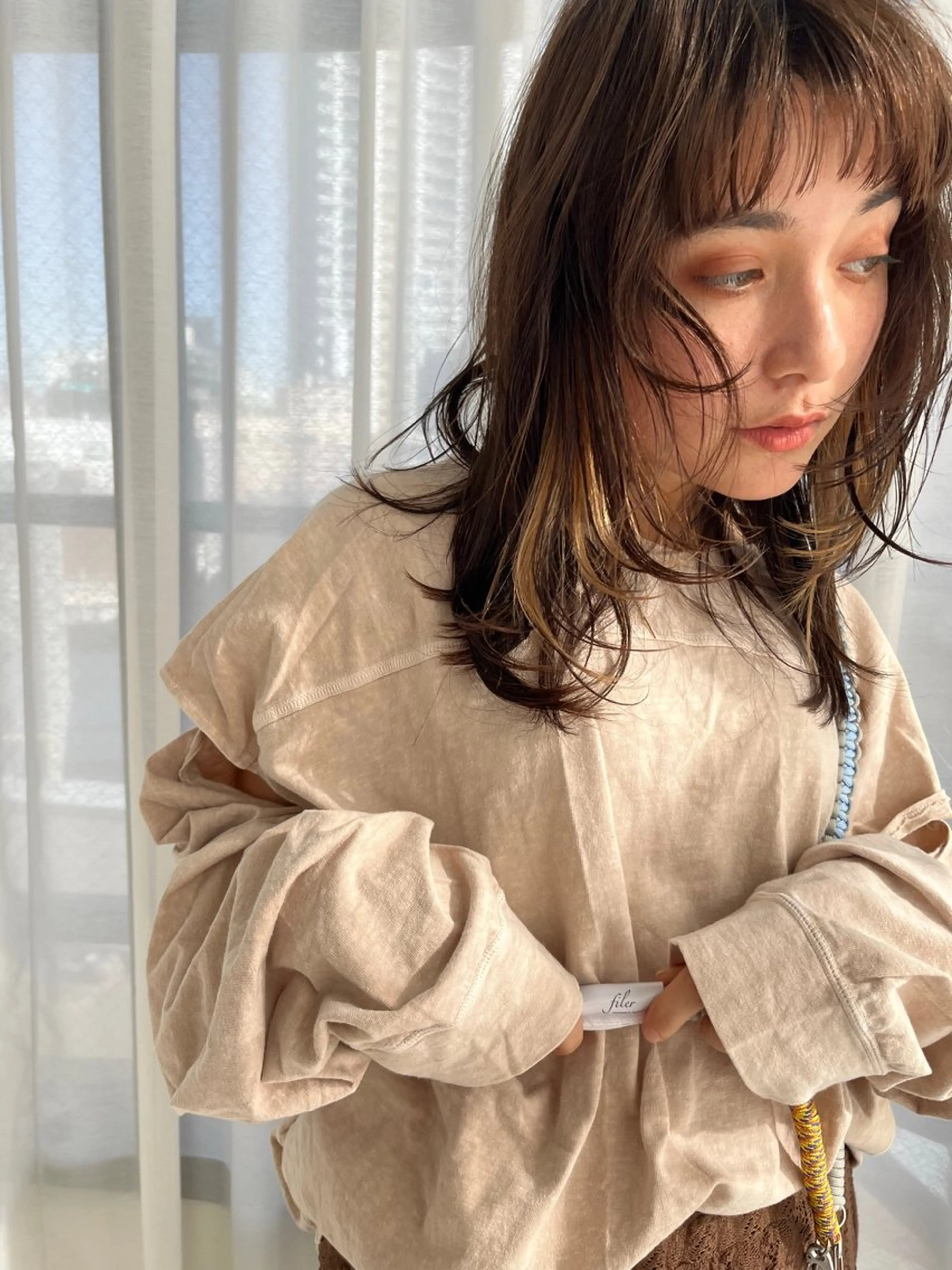 セミロング 横谷 智江のヘアスタイル