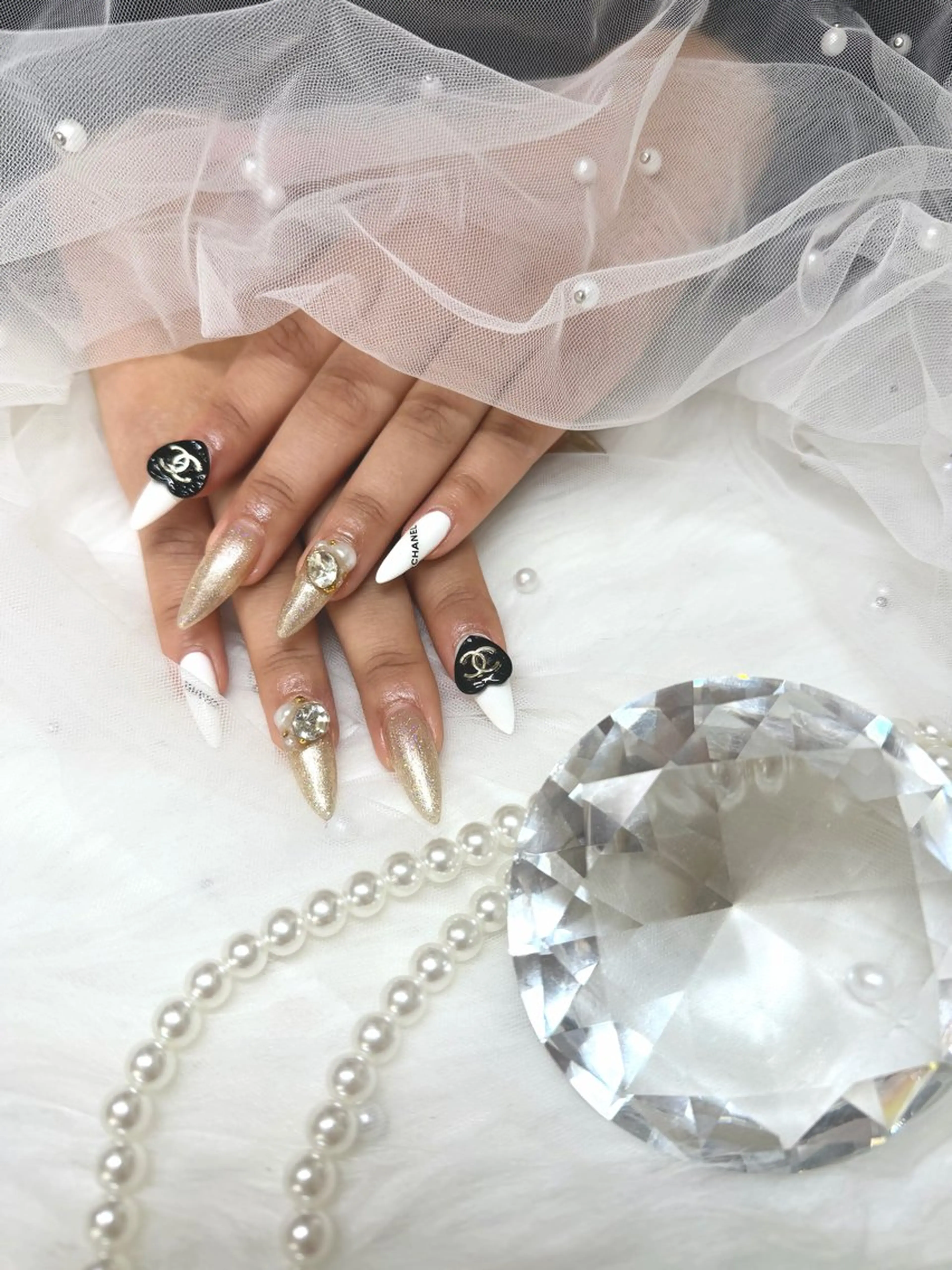 ネイル ハンドネイル 【Laule‘a 】のネイルデザイン