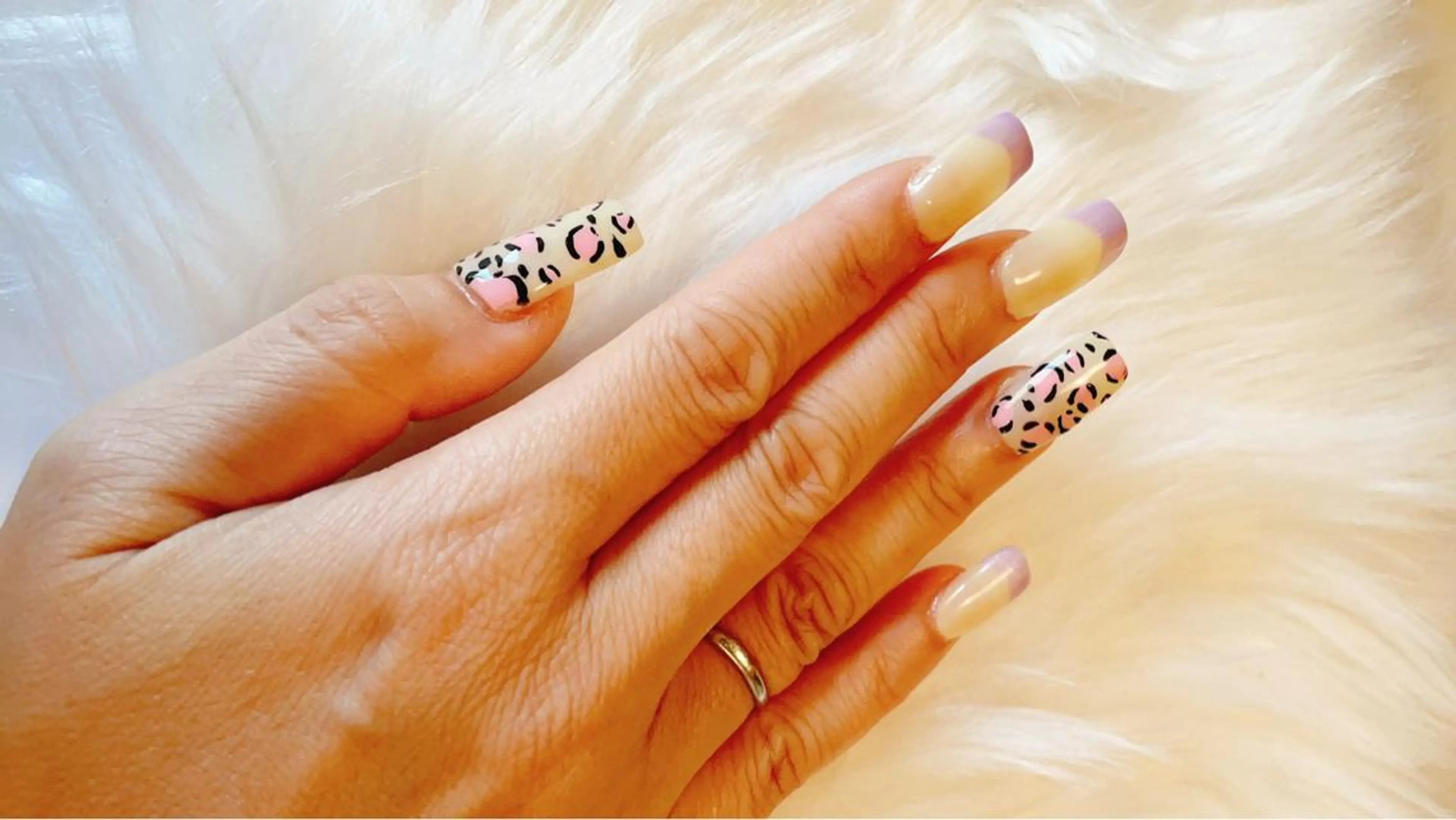 ネイル 長さ出し スカルプネイル ネイルケアサロン Campanulaのネイルデザイン