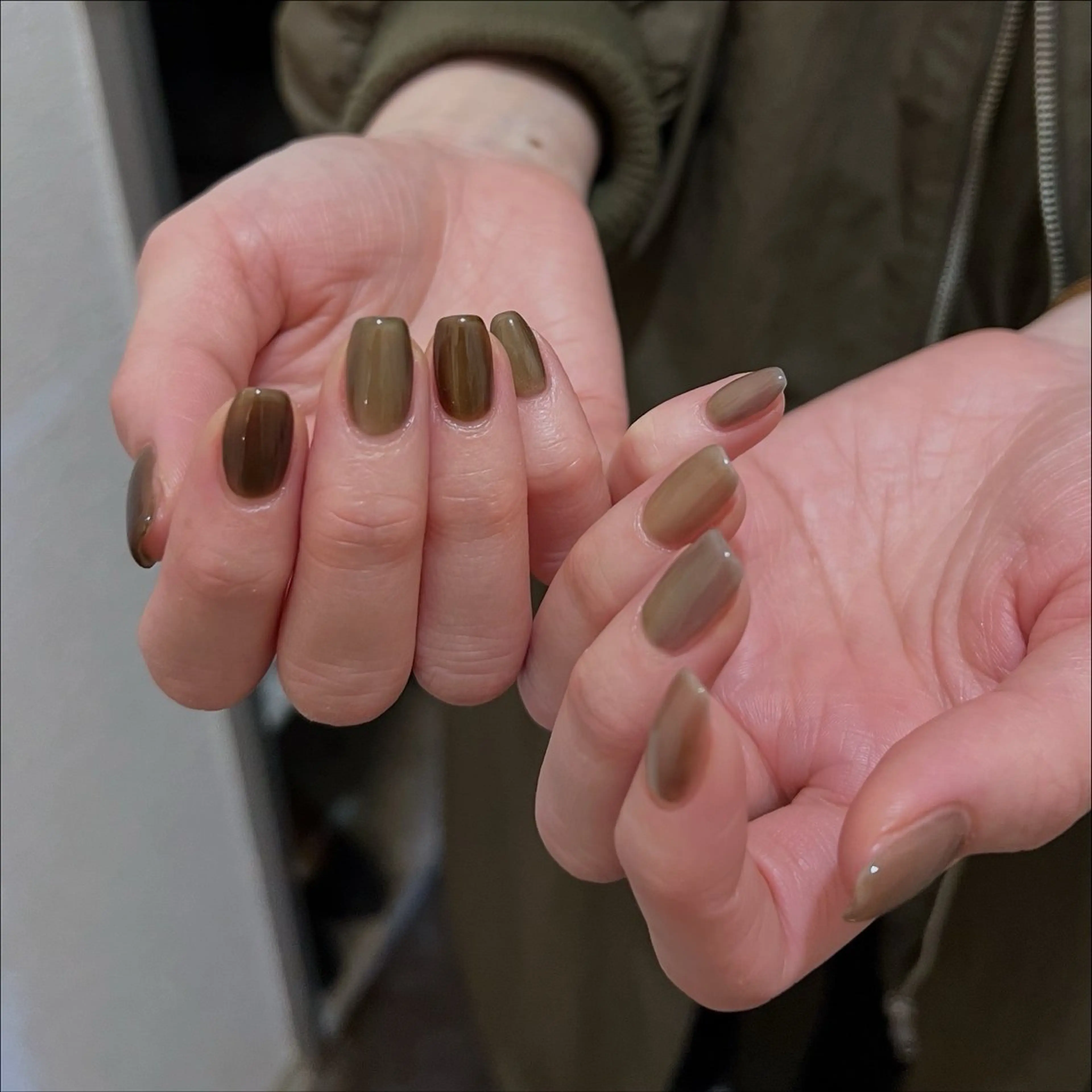 ネイル フラッシュネイル ゴールド マグネットネイル urun eriのネイルデザイン