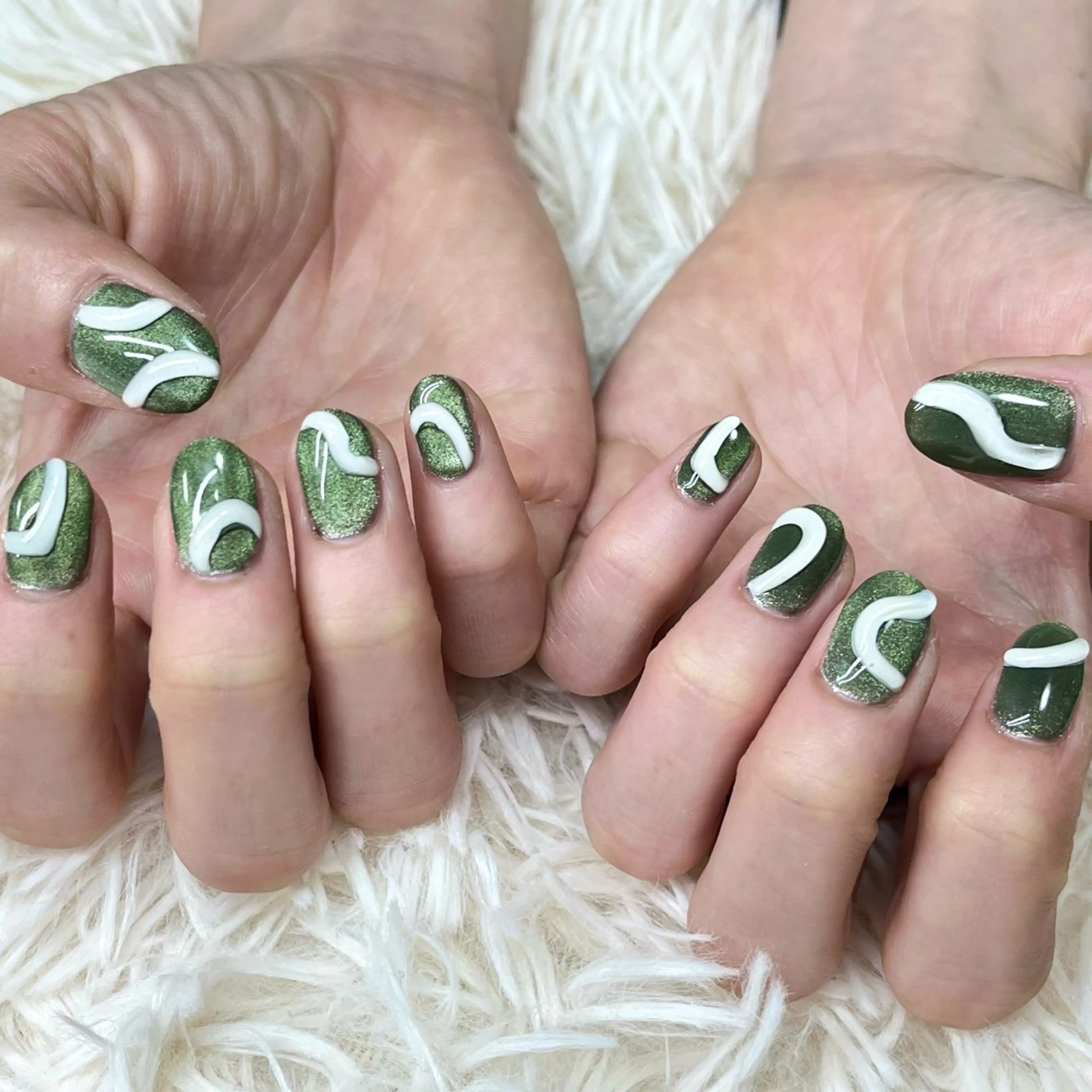 ネイル アートネイル キラキラネイル 韓国ネイル ラメ(グリッター) ロングネイル ハンドネイル 🐕🦺Yappy 💗A-tanのネイルデザイン