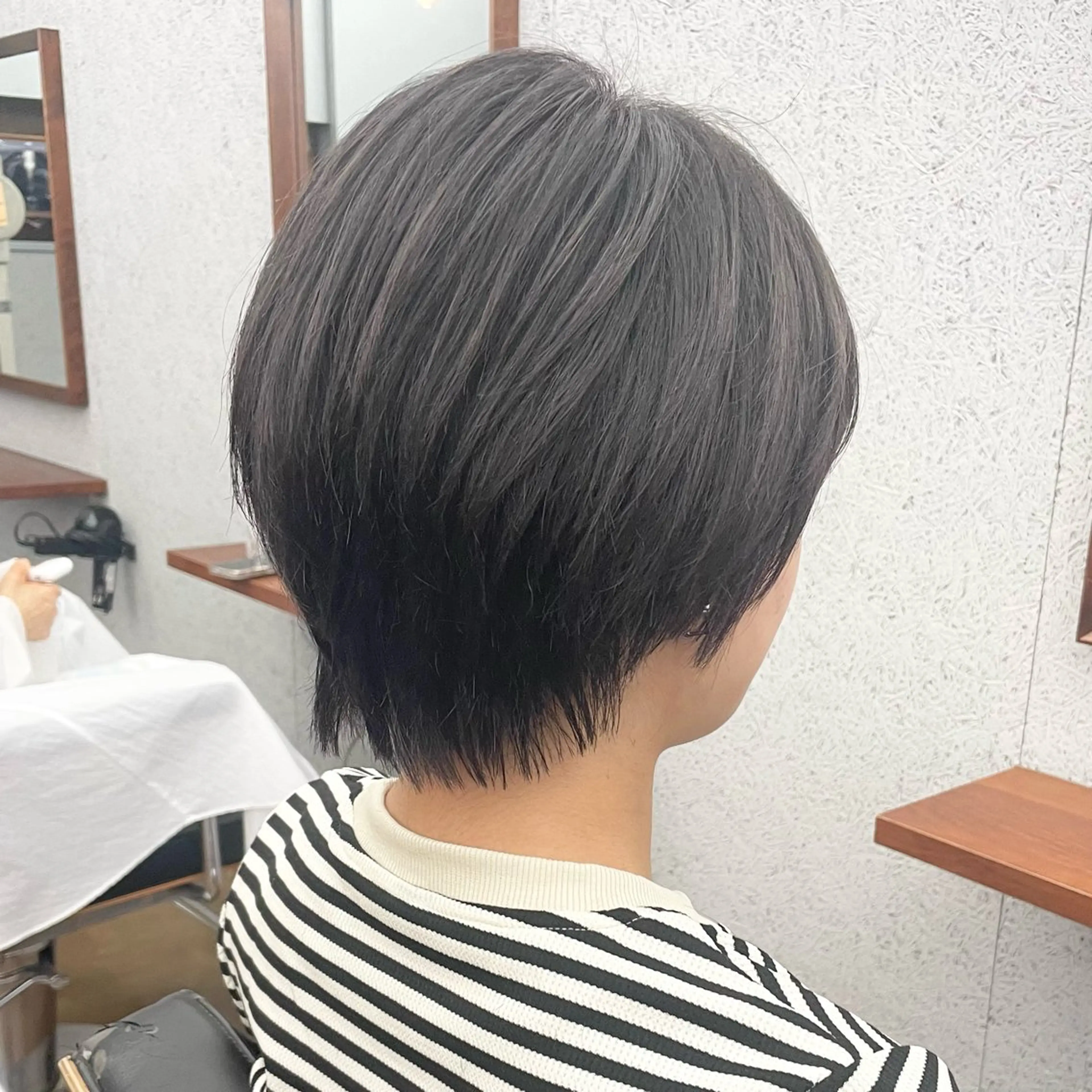 ショート カラー メンズ メンズブリーチ マッシュ ブリーチ グレージュ パープルカラー カット ヘアカラー トリートメント ヘアセット ✂︎ウルフ・ショート ✂︎MIKUNIのヘアスタイル