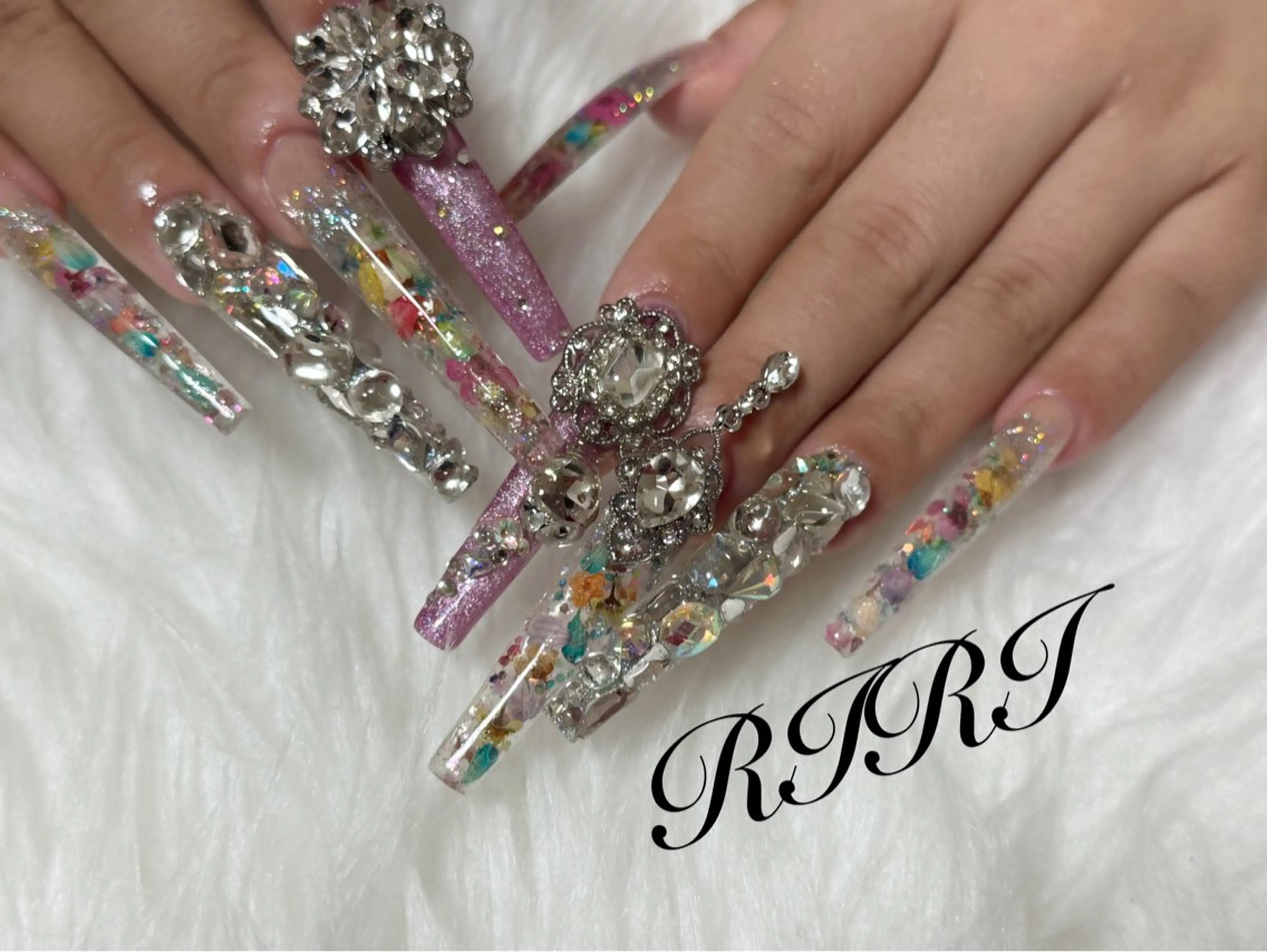 ネイル ハンドネイル riri オーナーのネイルデザイン