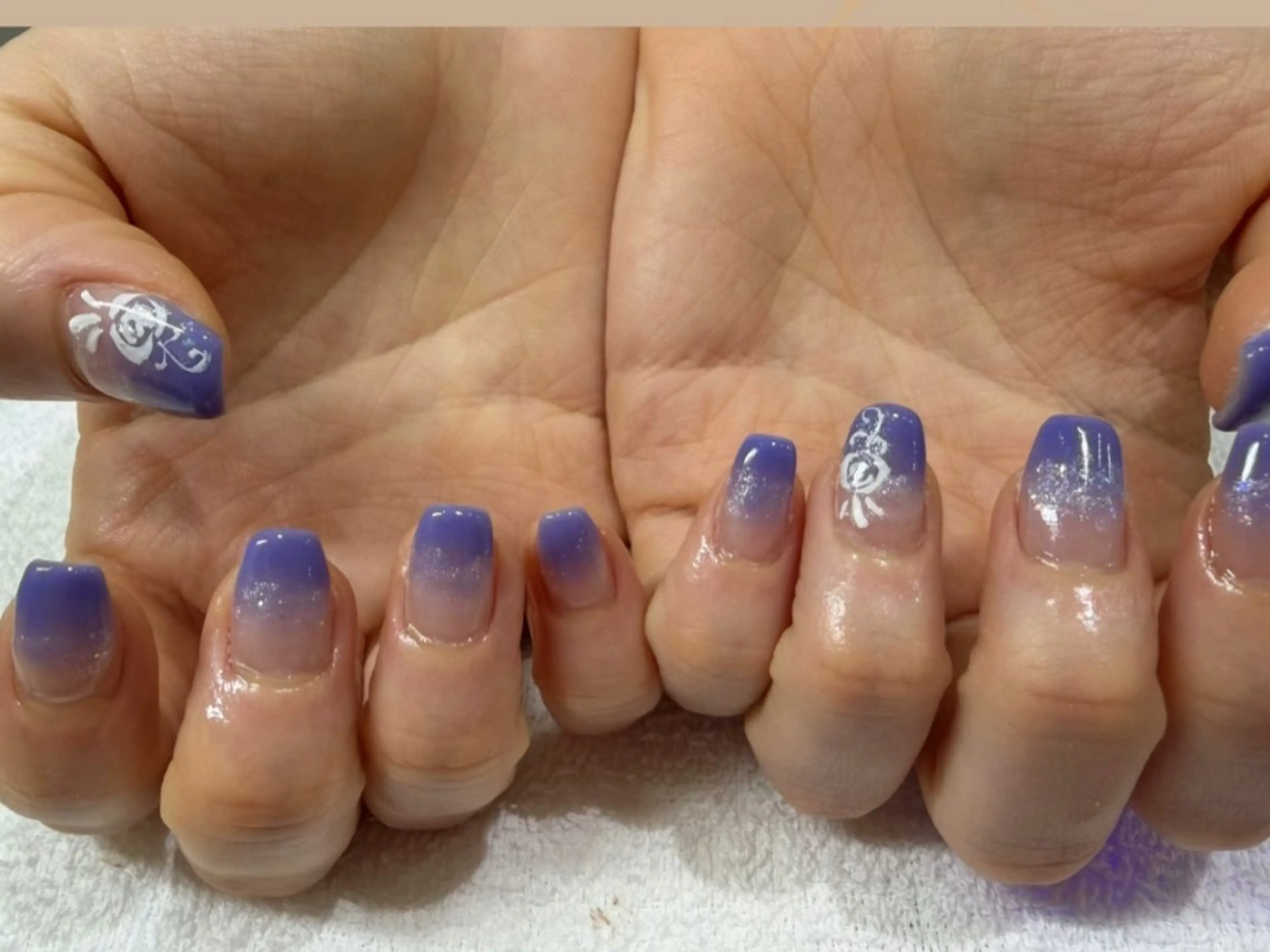 ネイル はあとねいる西新店 yokoのネイルデザイン