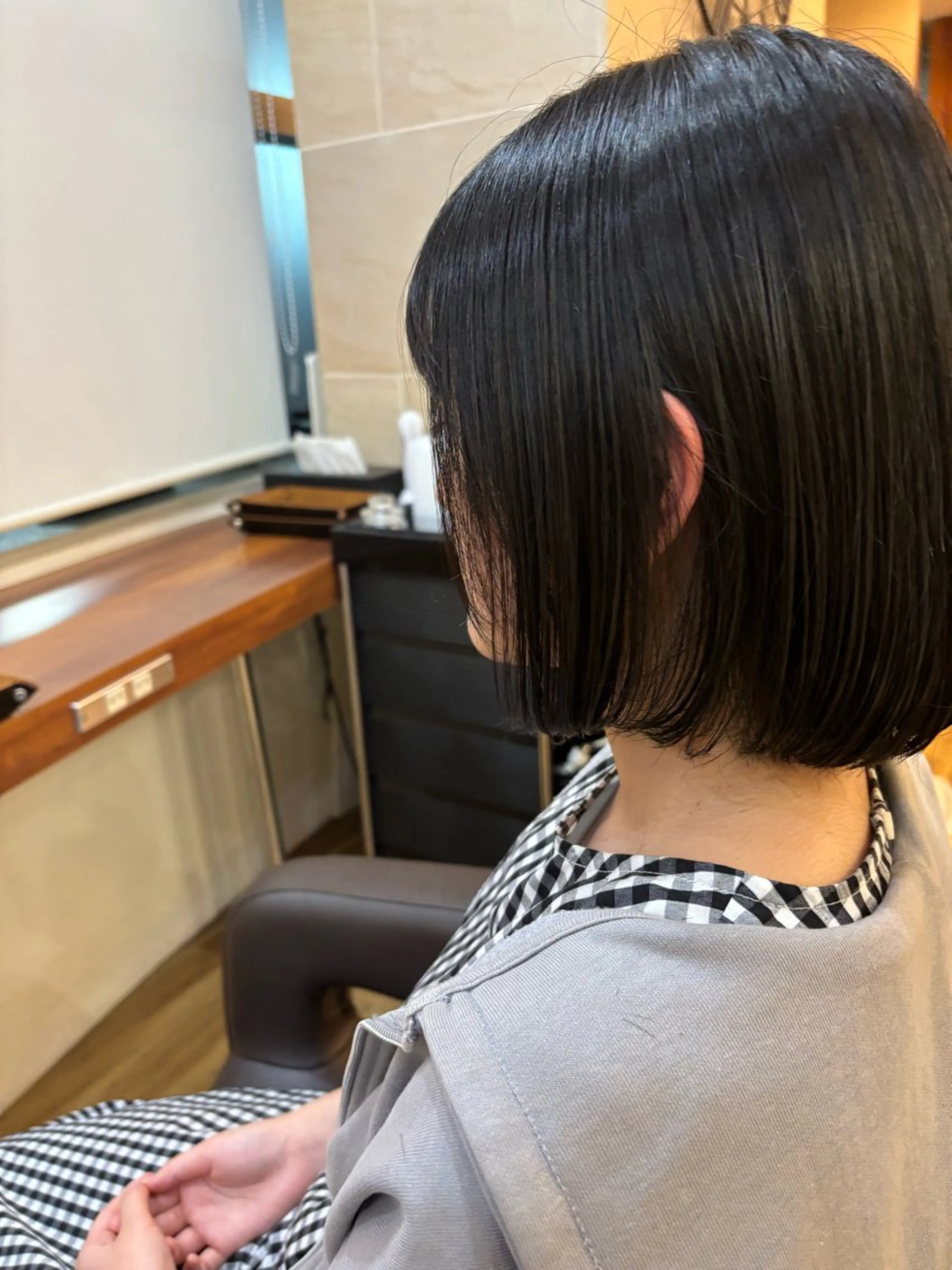 ショート 池田理紗/メンズ カット/切りっぱなしのヘアスタイル