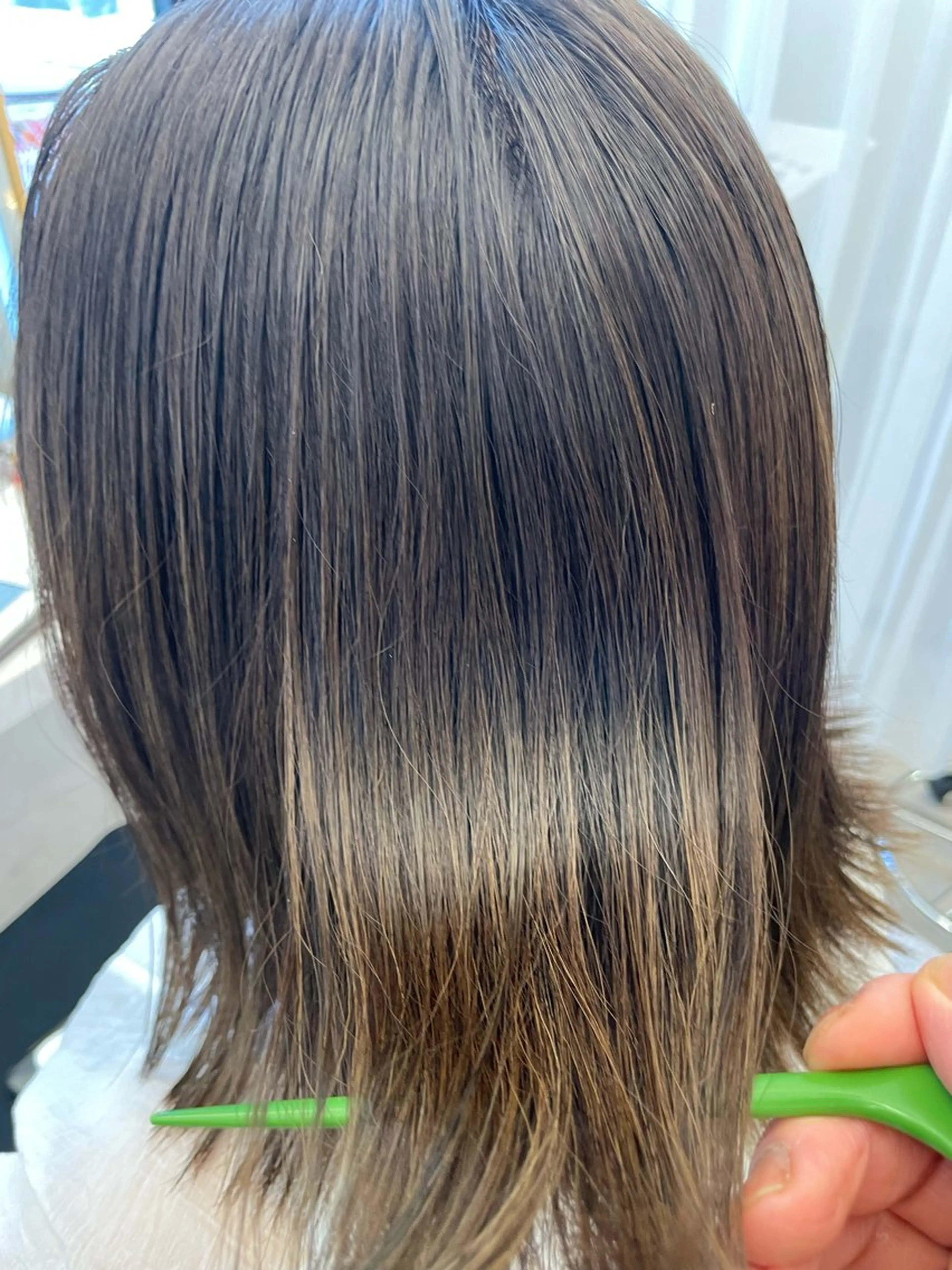 ミディアム カラー ショート・ボブ 中村俊哉のヘアスタイル