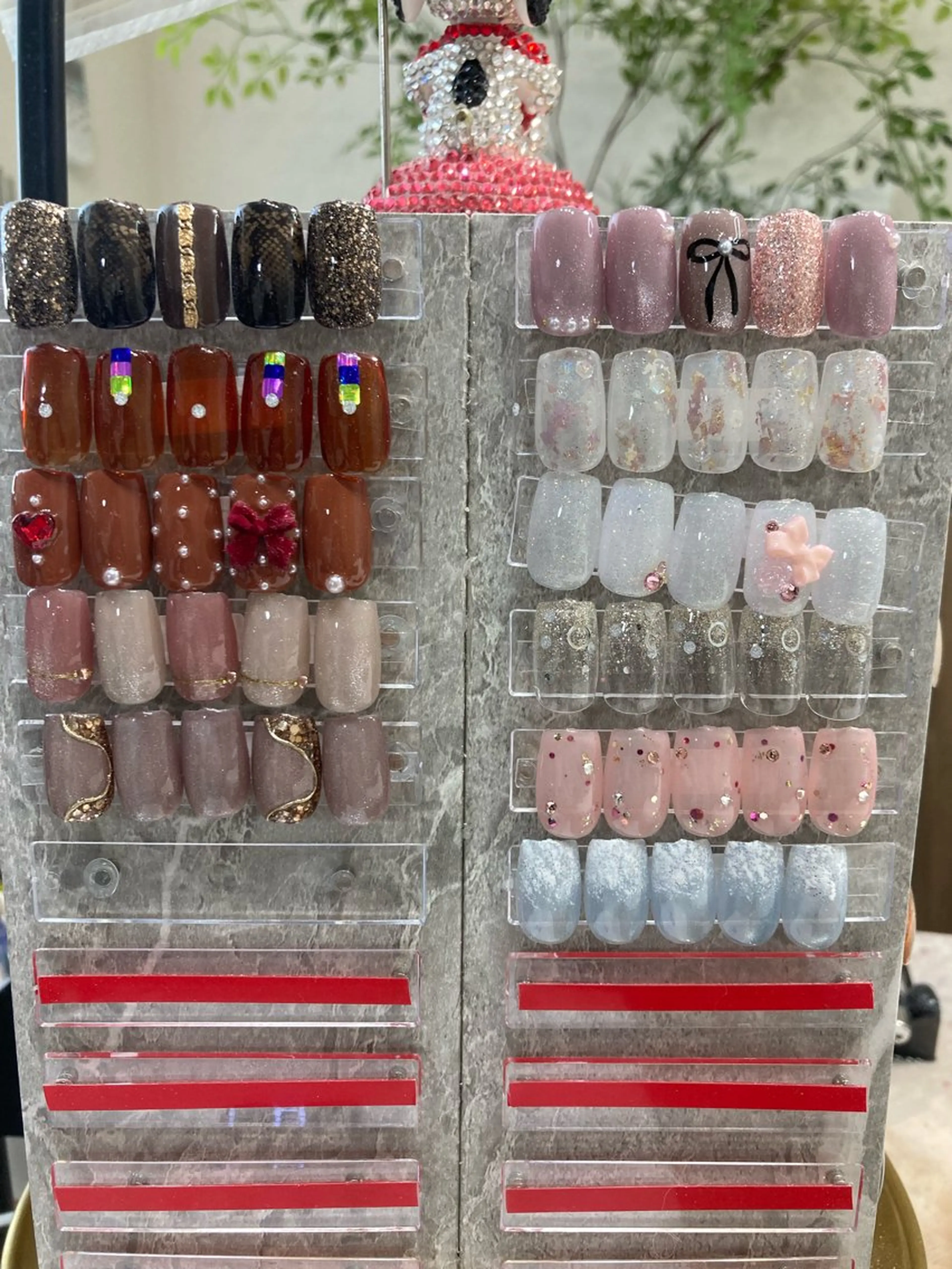 ネイル Legit nail salonのネイルデザイン