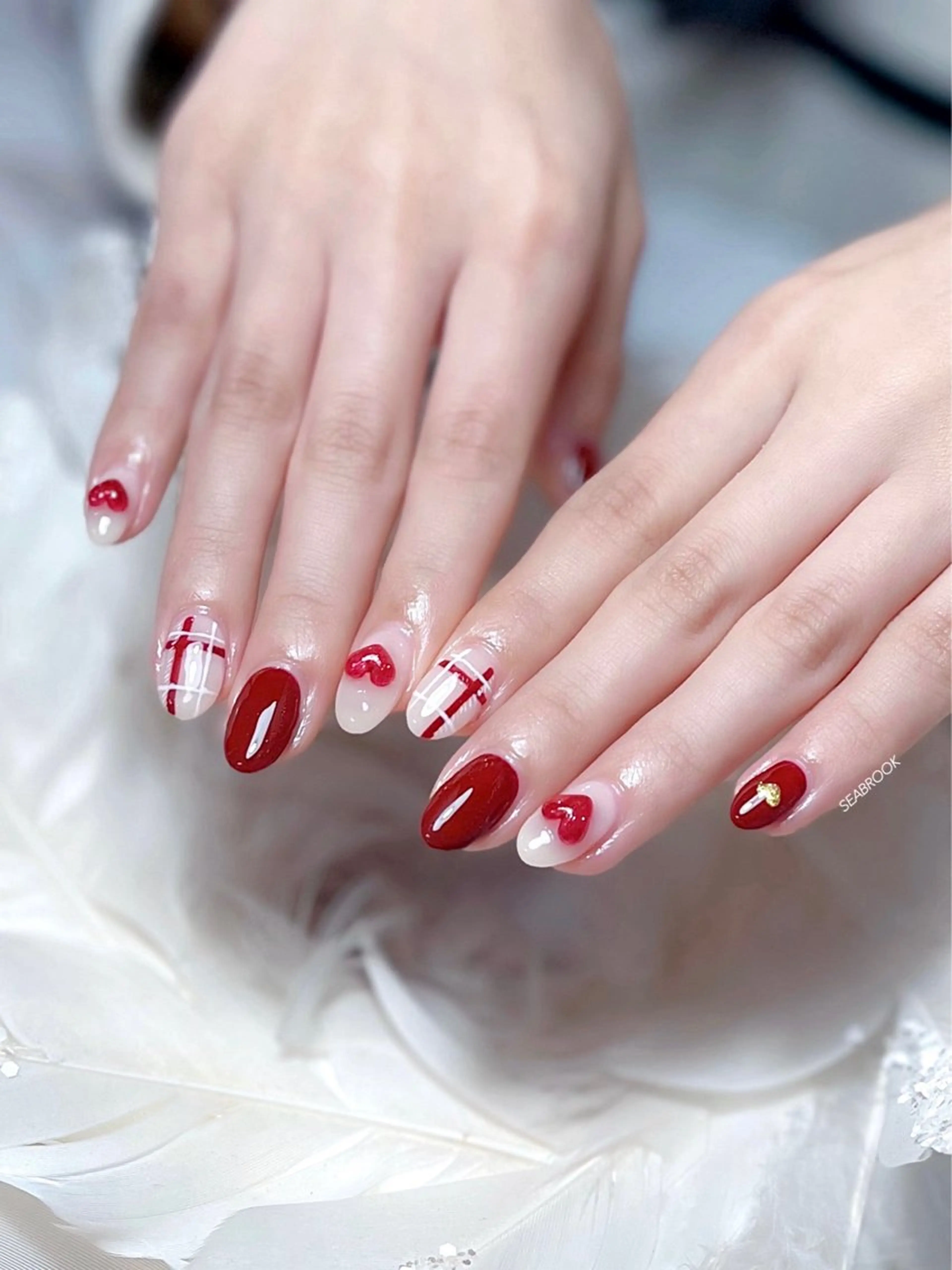 ネイル ハンドネイル 鈴木 奈穂子のネイルデザイン