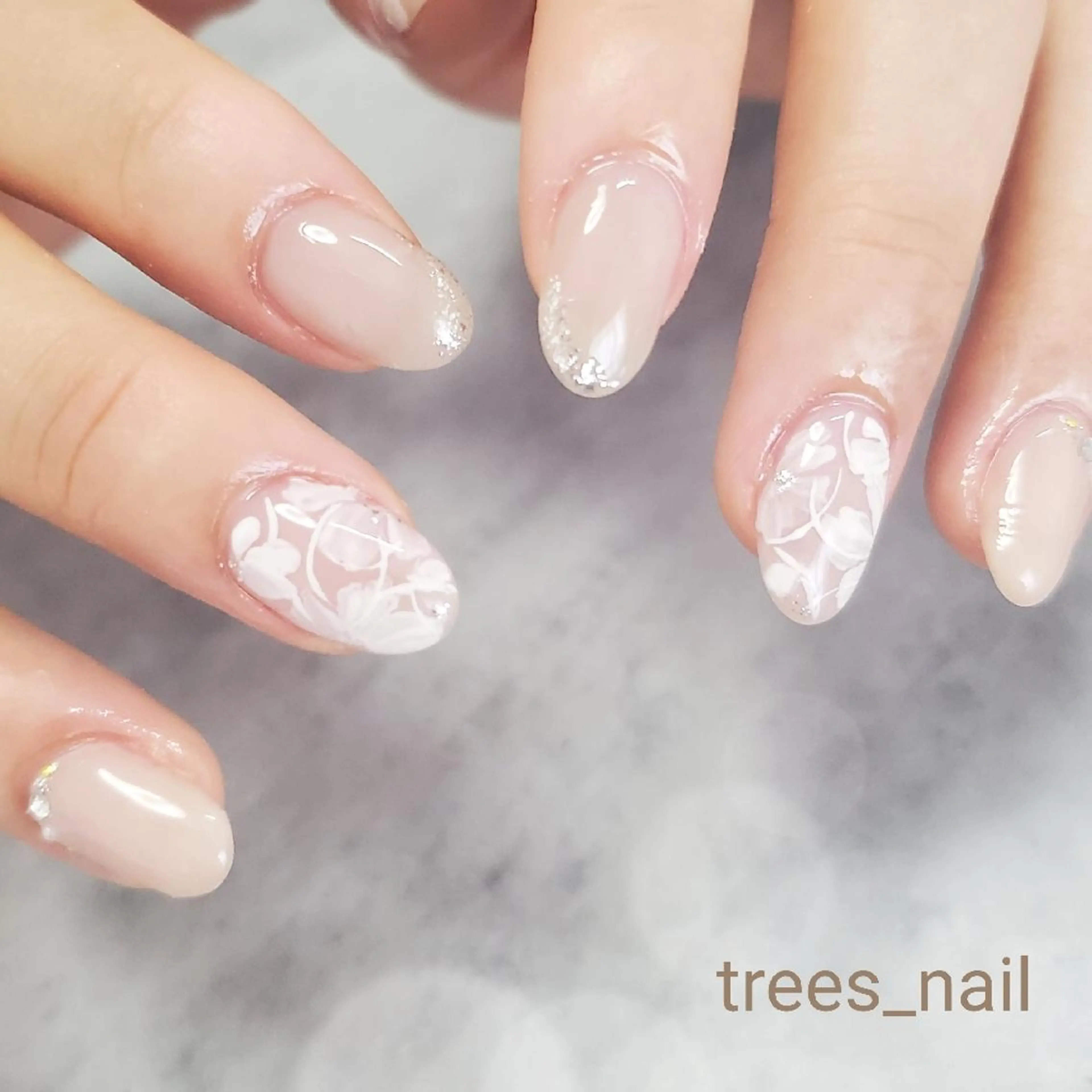 ネイル trees_ nailのネイルデザイン