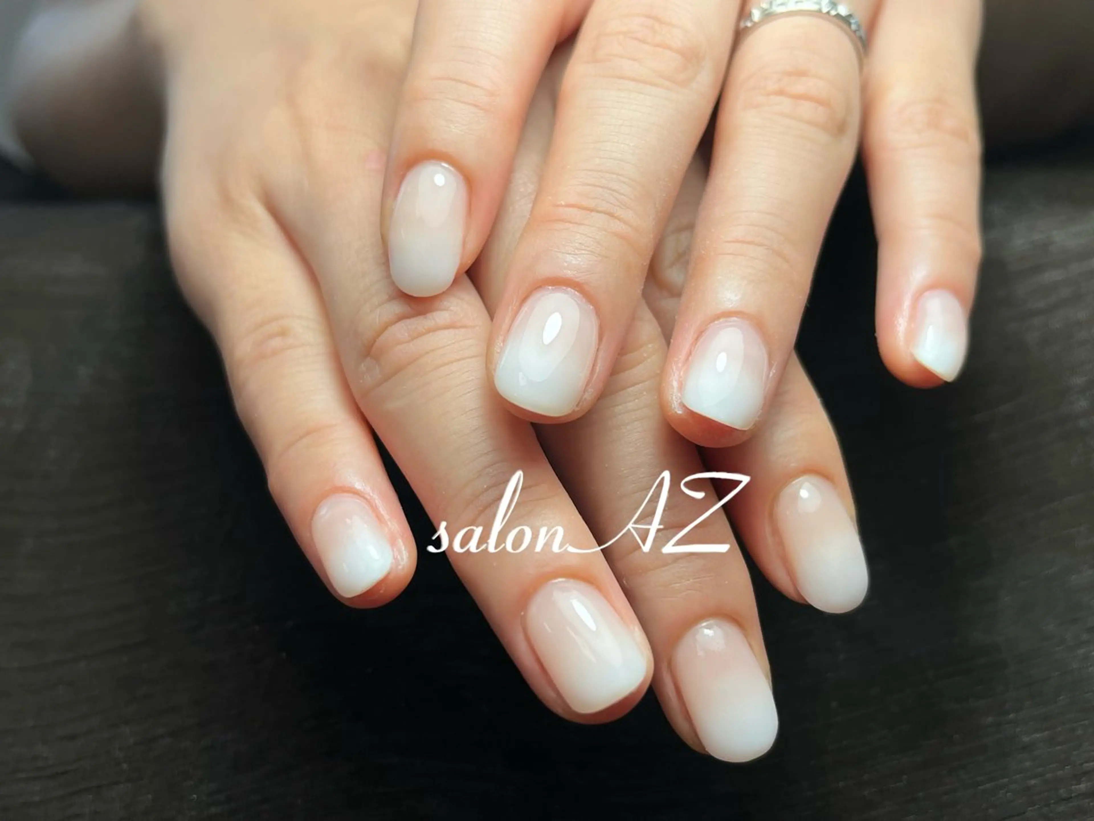 ネイル アートネイル 長さ出し フットネイル フレンチネイル ジェルネイル salon AZのネイルデザイン