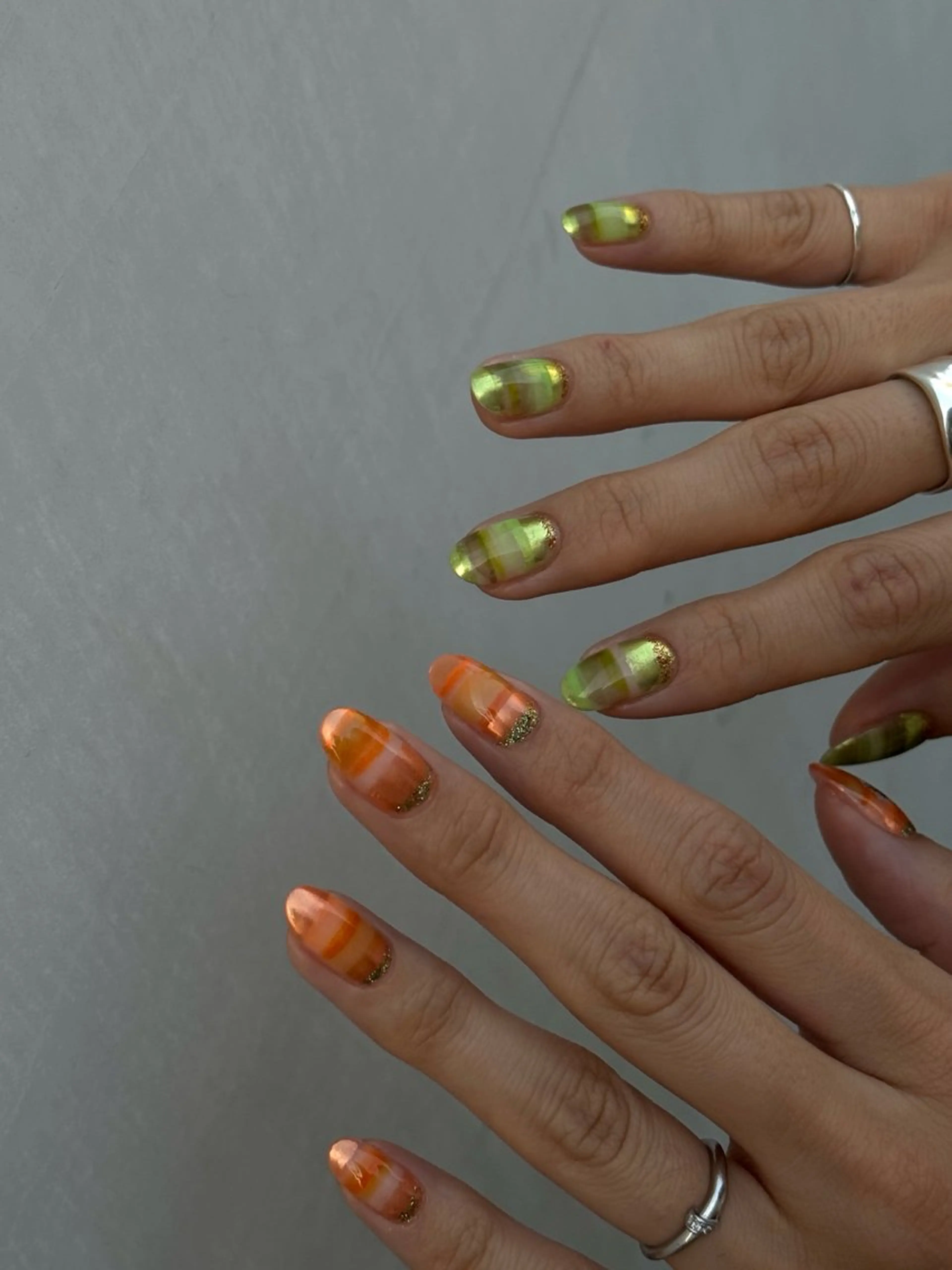 ネイル ミラーネイル ニュアンスネイル ハンドネイル アート×育爪施術 Kaph✻なんば堀江のネイルデザイン