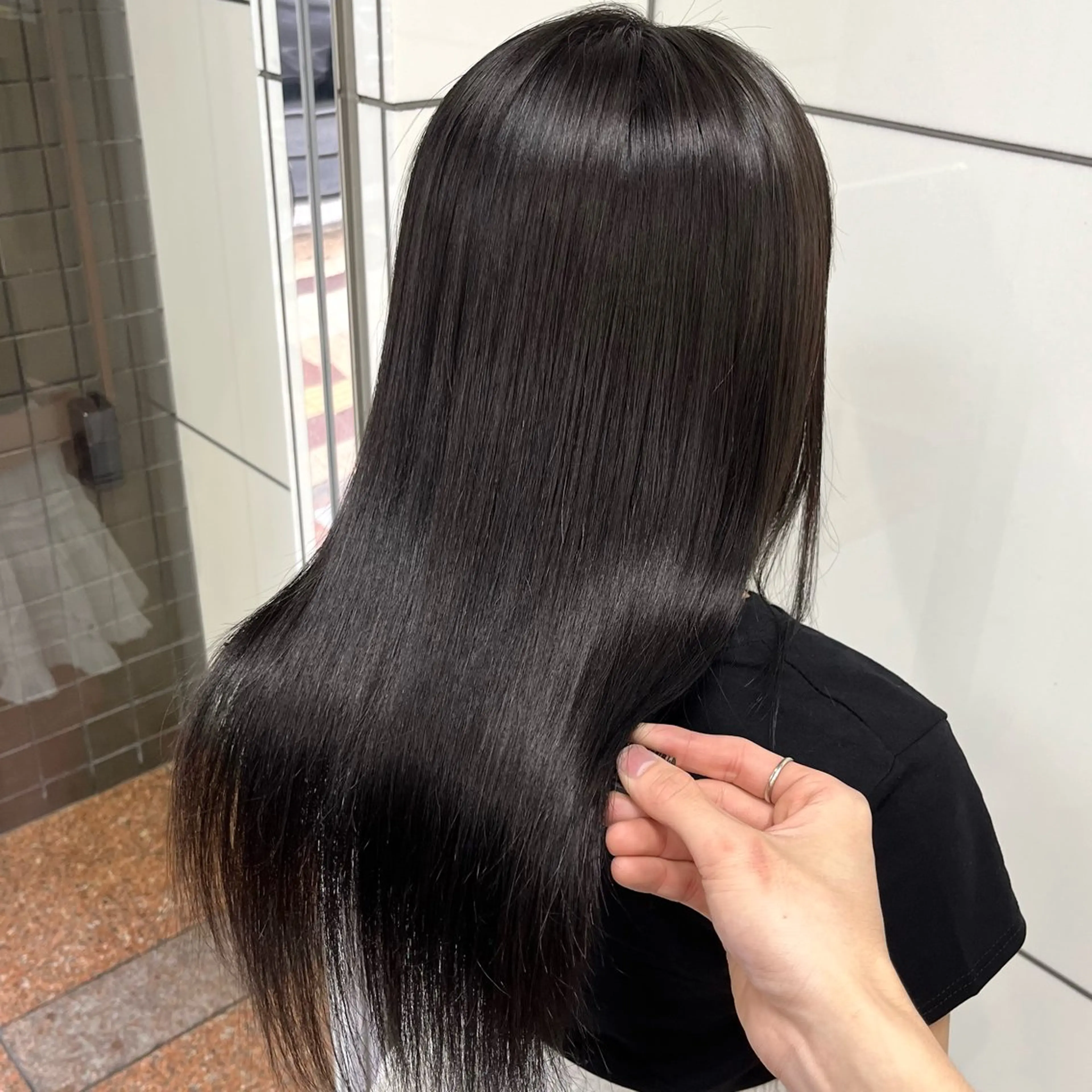 ロング カット 縮毛矯正 トリートメント 石原 悠貴のヘアスタイル