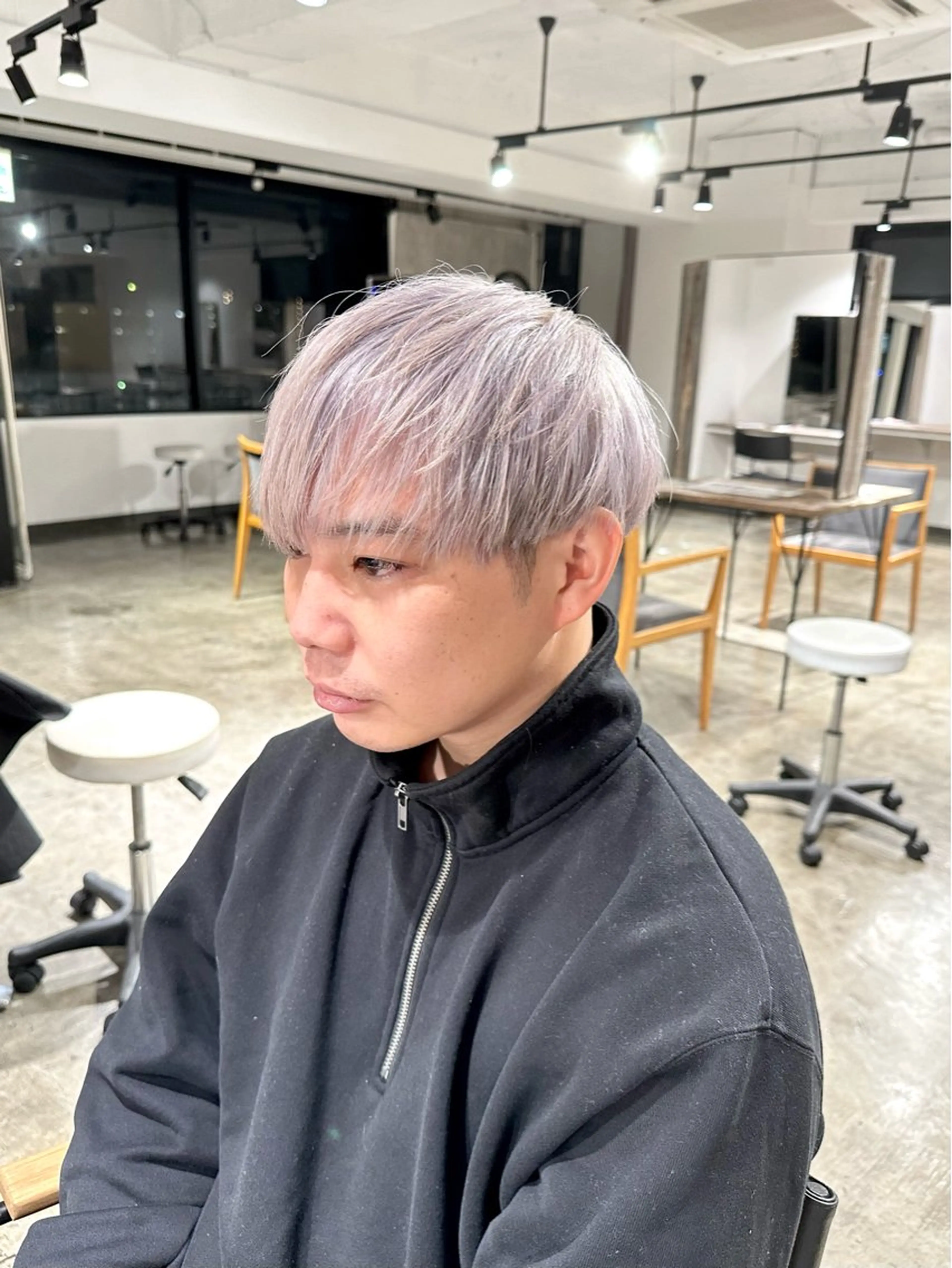 メンズ メンズブリーチ メンズハイトーン マッシュ カット ヘアカラー トリートメント 骨格補正施術/メンズ 専門美容師/YUYAのヘアスタイル