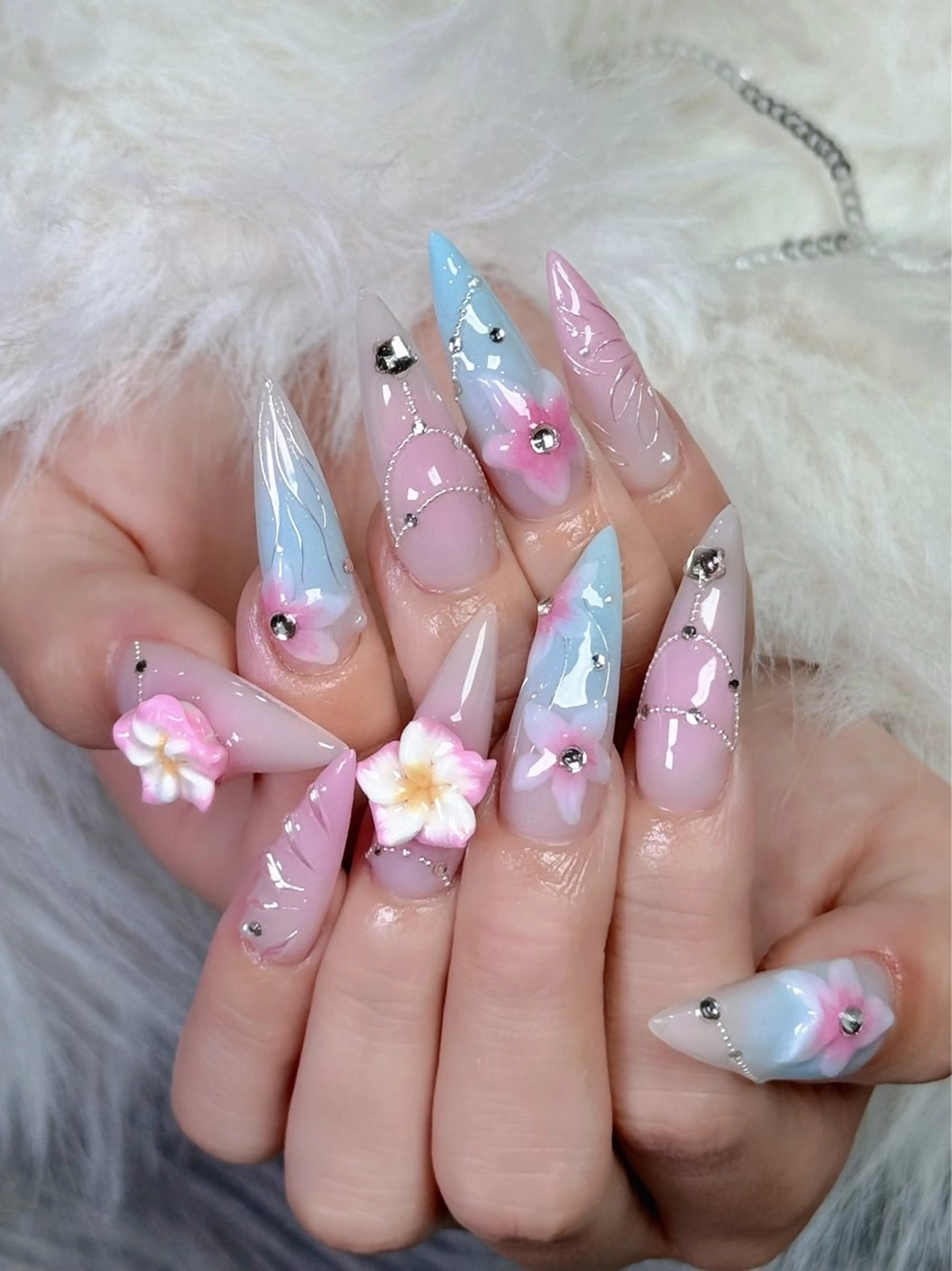 ネイル ハンドネイル Dark honey スカルプ専門原宿店のネイルデザイン