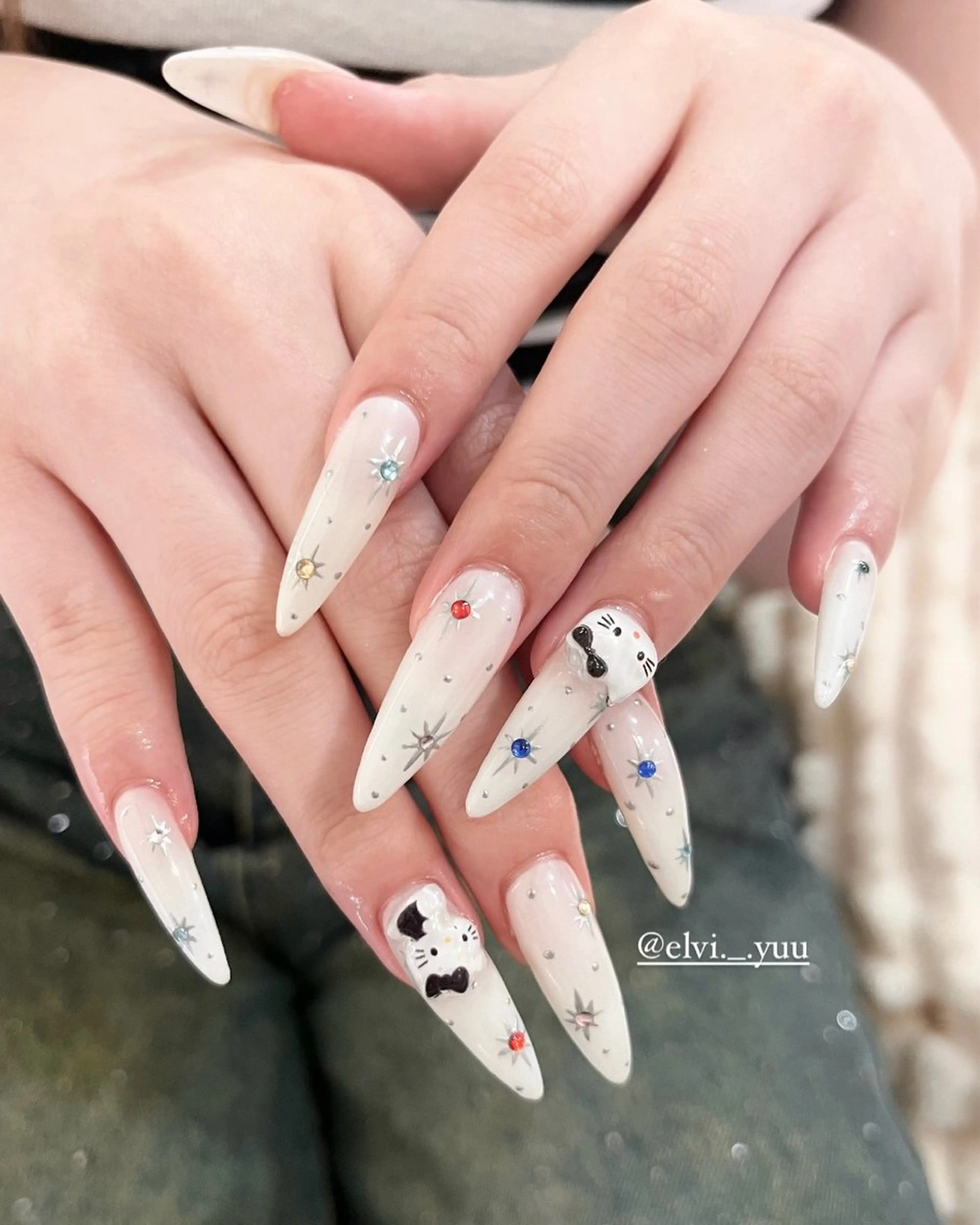 ネイル SALON ELVI.所属・SALON ELVI.のネイルデザイン