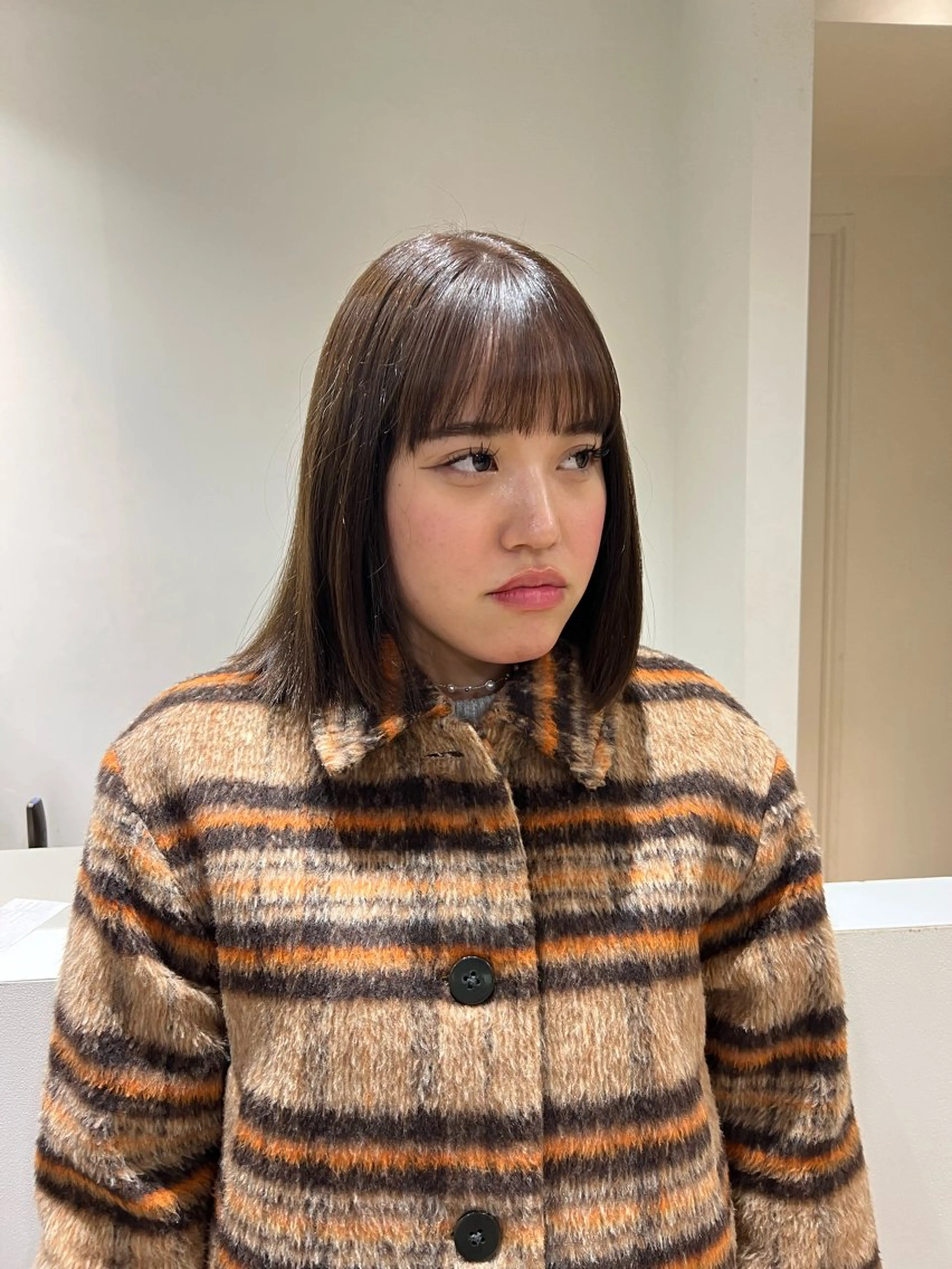 ミディアム カラー ミディアムパーマ ベージュカラー ブリーチ ブリーチなしカラー オリーブベージュ ヘアカラー パーマ fifth神宮前 HIN★T★のヘアスタイル