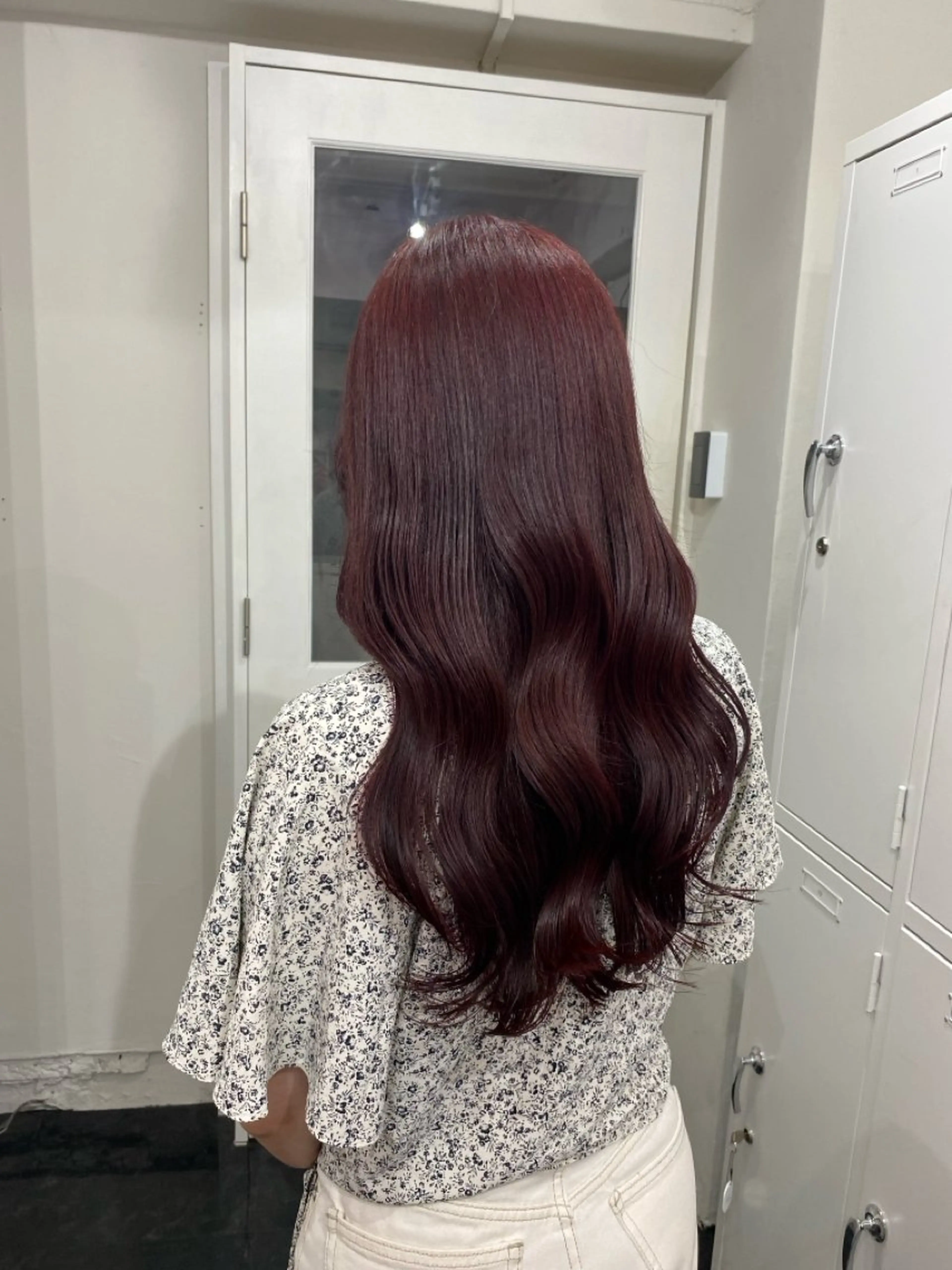 セミロング カラー 抜け感/ワンカラー/ 明大前/桑田のヘアスタイル