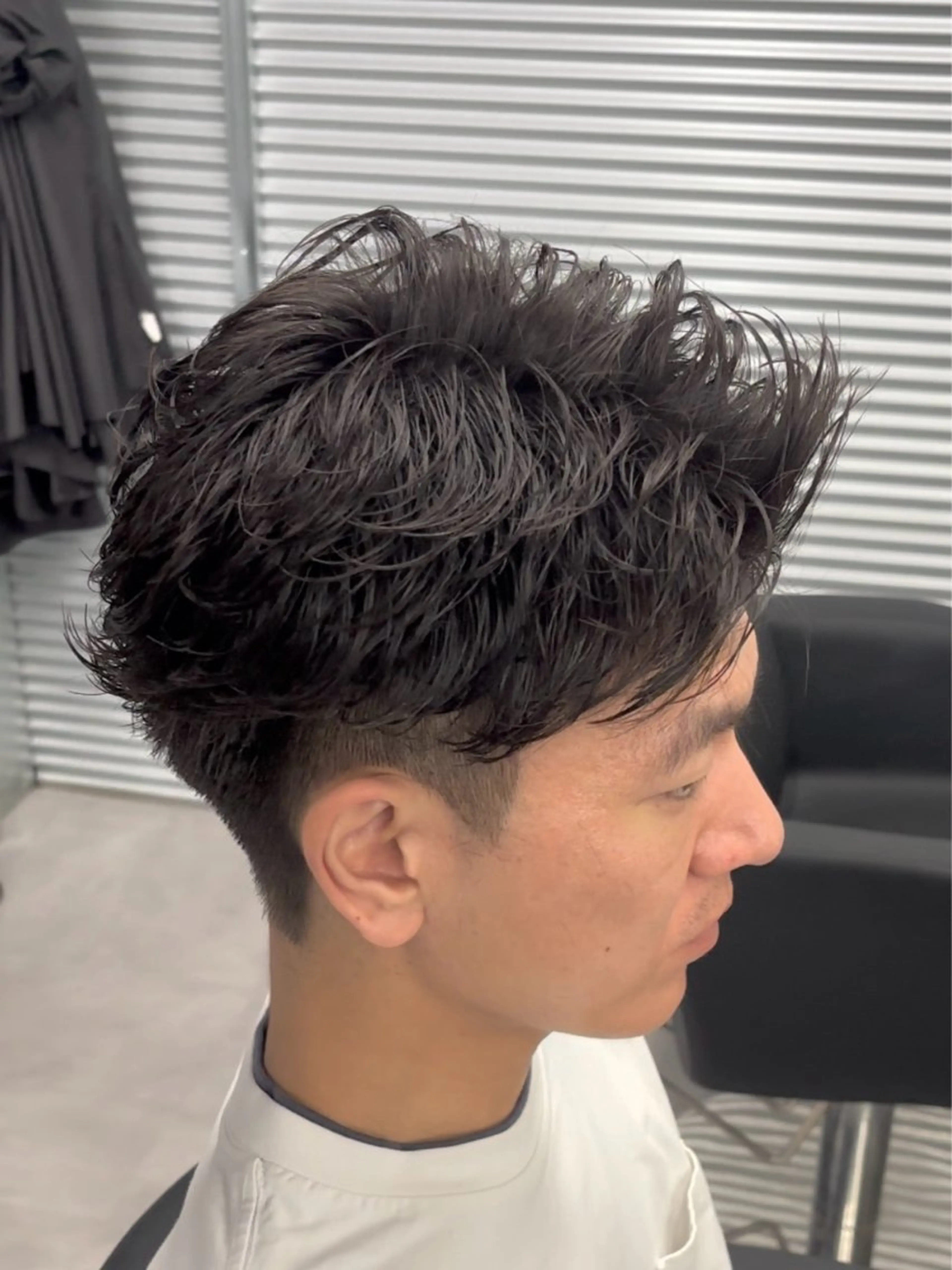 ショート パーマ メンズ ショートヘア カット パーマ 波巻き/ツイスパ/ 短髪/鈴木俊也のヘアスタイル