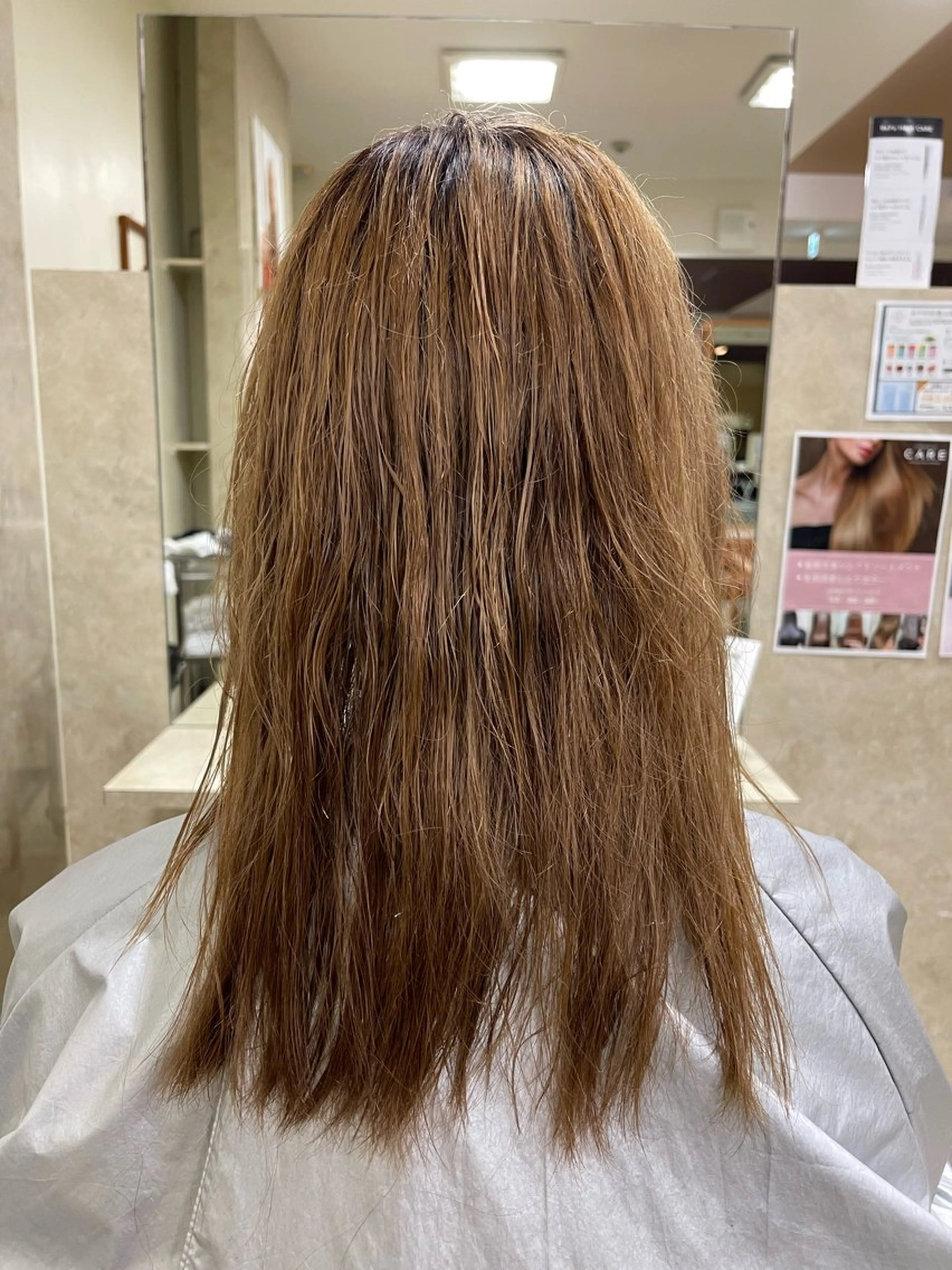 セミロング 縮毛矯正 CARE SHINSAIBASHI所属・縮毛・酸性ストレート モデル募集のヘアスタイル