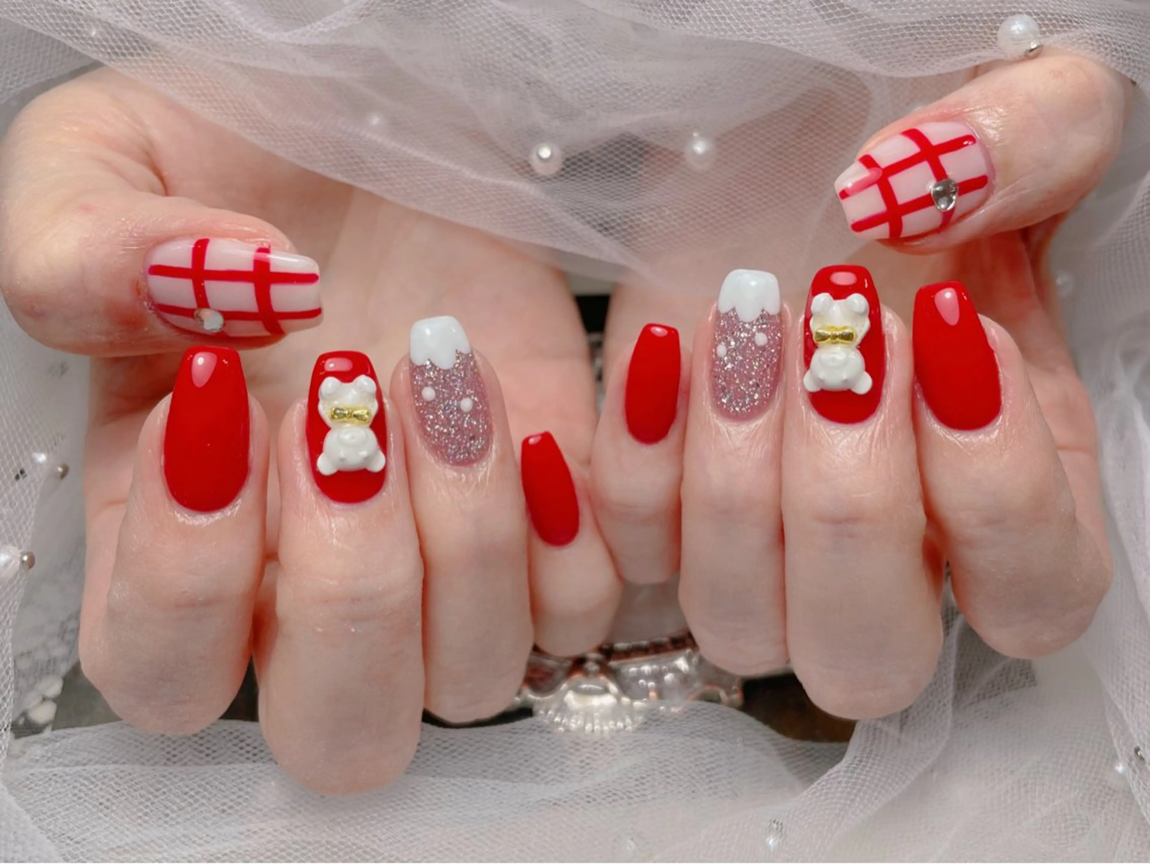 ネイル マジックミラー所属・マジック ミラーのネイルデザイン