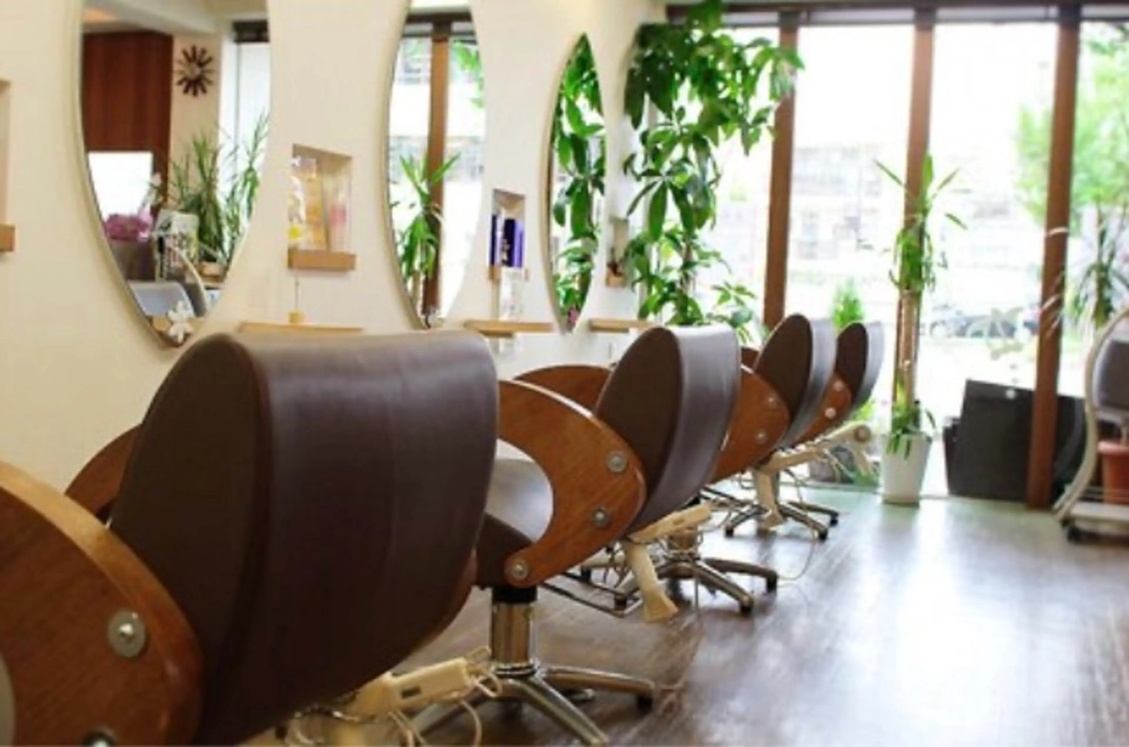 SAMSON&DELILA mahalo所属・松村 ゆうのヘアスタイル