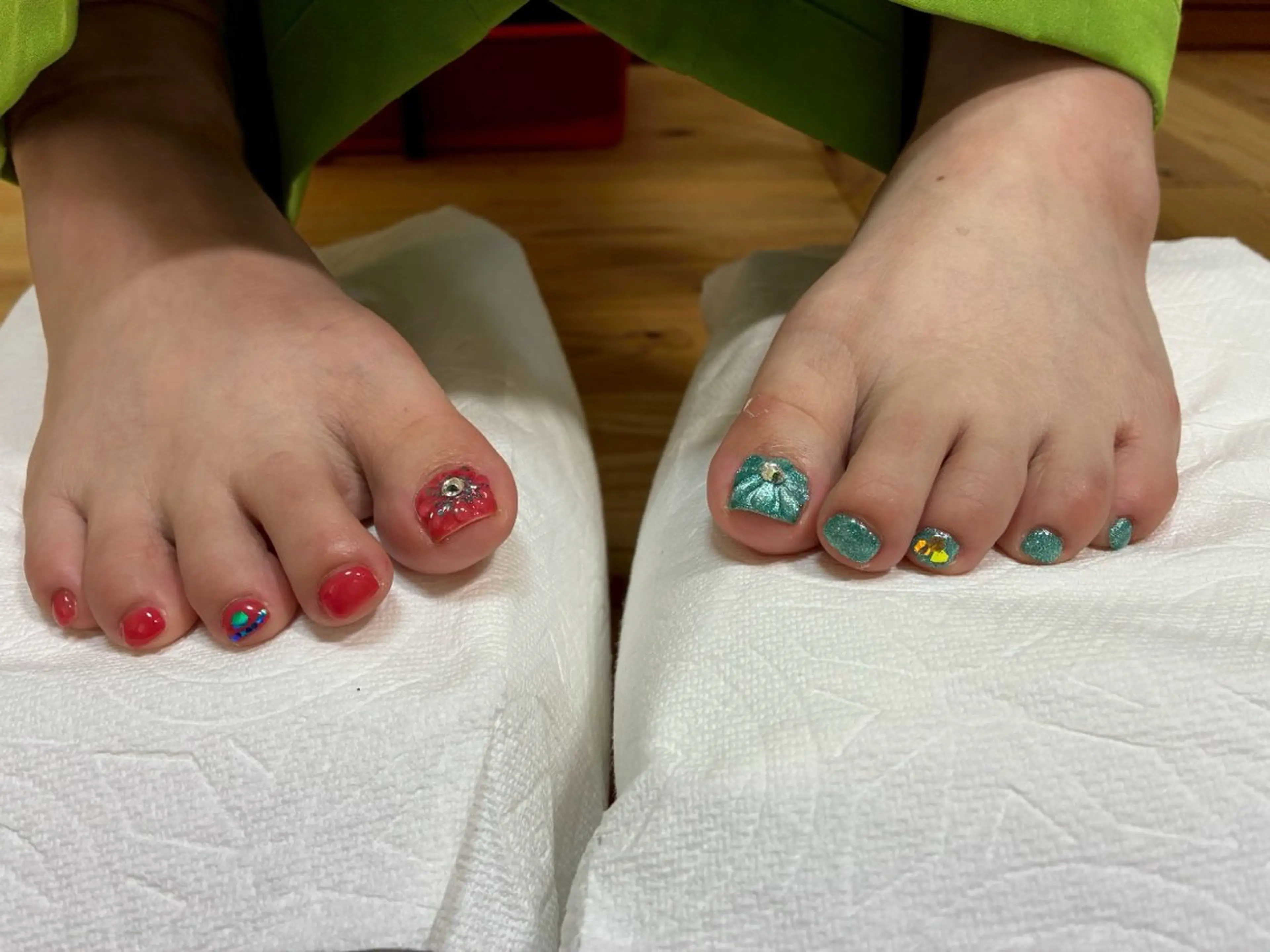 ネイル ハンドネイル Rネイル .のネイルデザイン